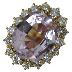 Atemberaubender 6,5 Karat rosa Topas und 1,25 Karat Diamant 18 Karat Gold Cluster Ring