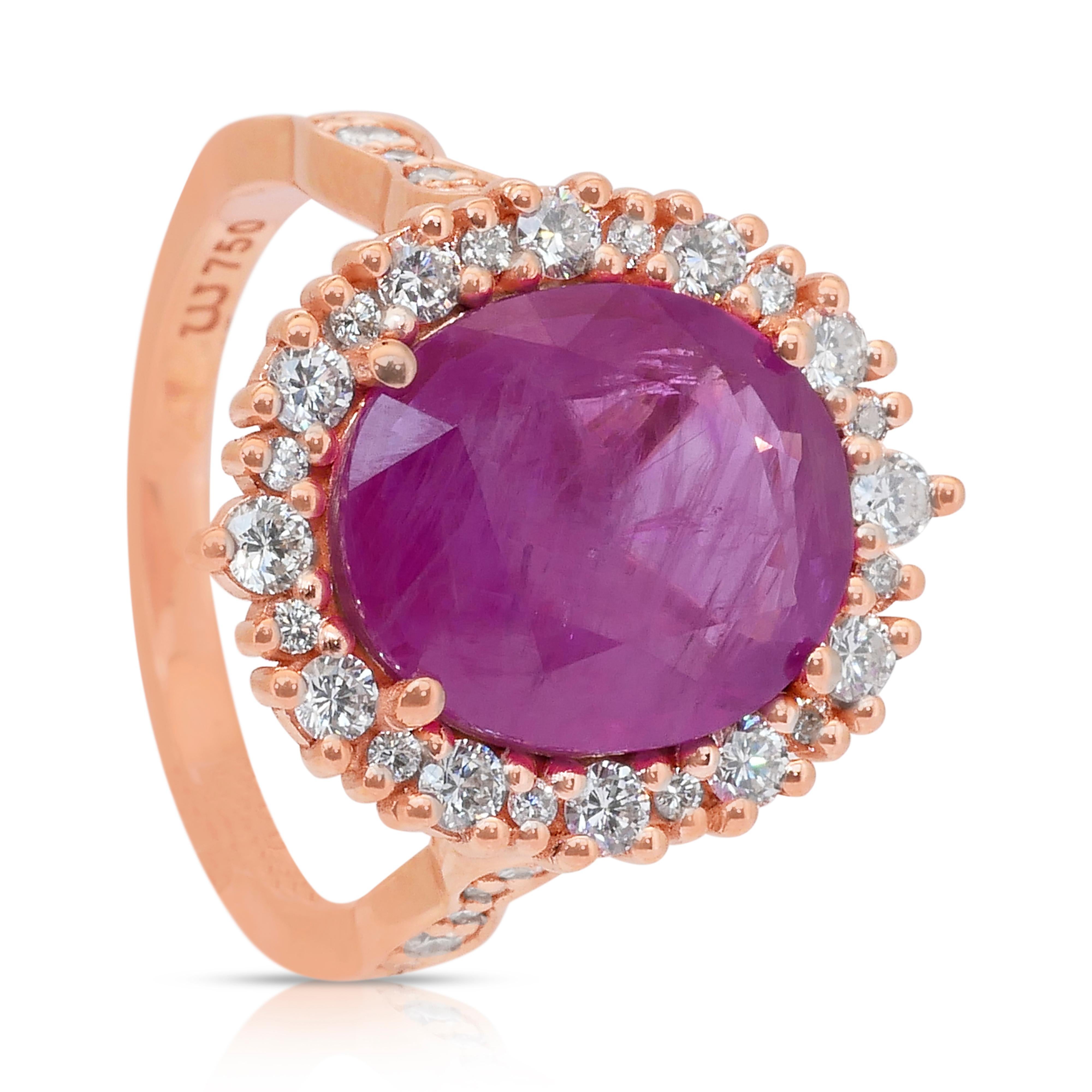 Stupendo anello a grappolo con rubino e diamanti da 7,07 carati in oro rosa 18 carati - Certificato GCI in vendita 3