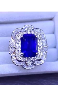 Superbe bague en saphir de Ceylan bleu royal et diamants de 7,21 carats