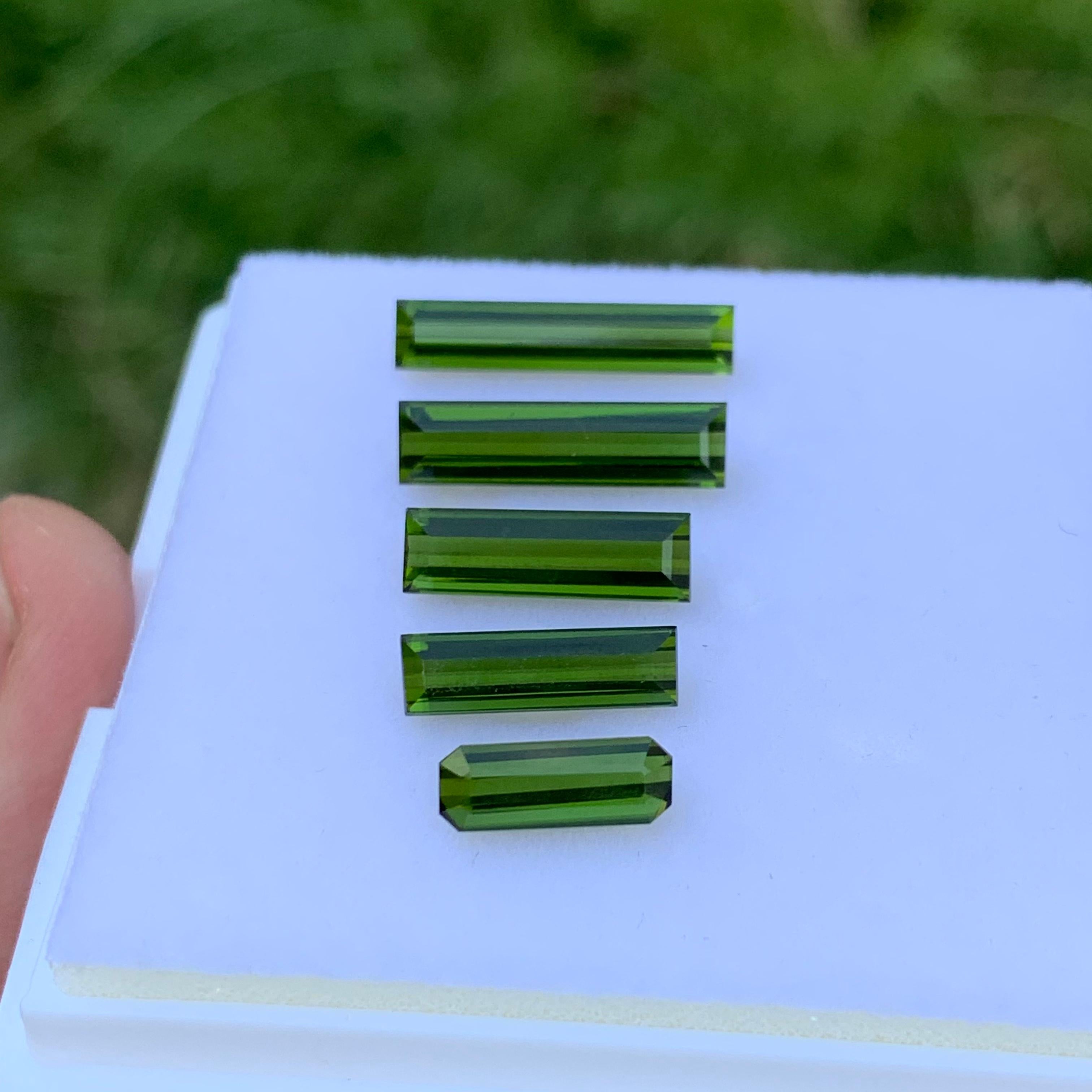 Stunning 7.30 Carats Loose Green Tourmaline Lot Wifi Set For Jewelry Making For Sale 4
