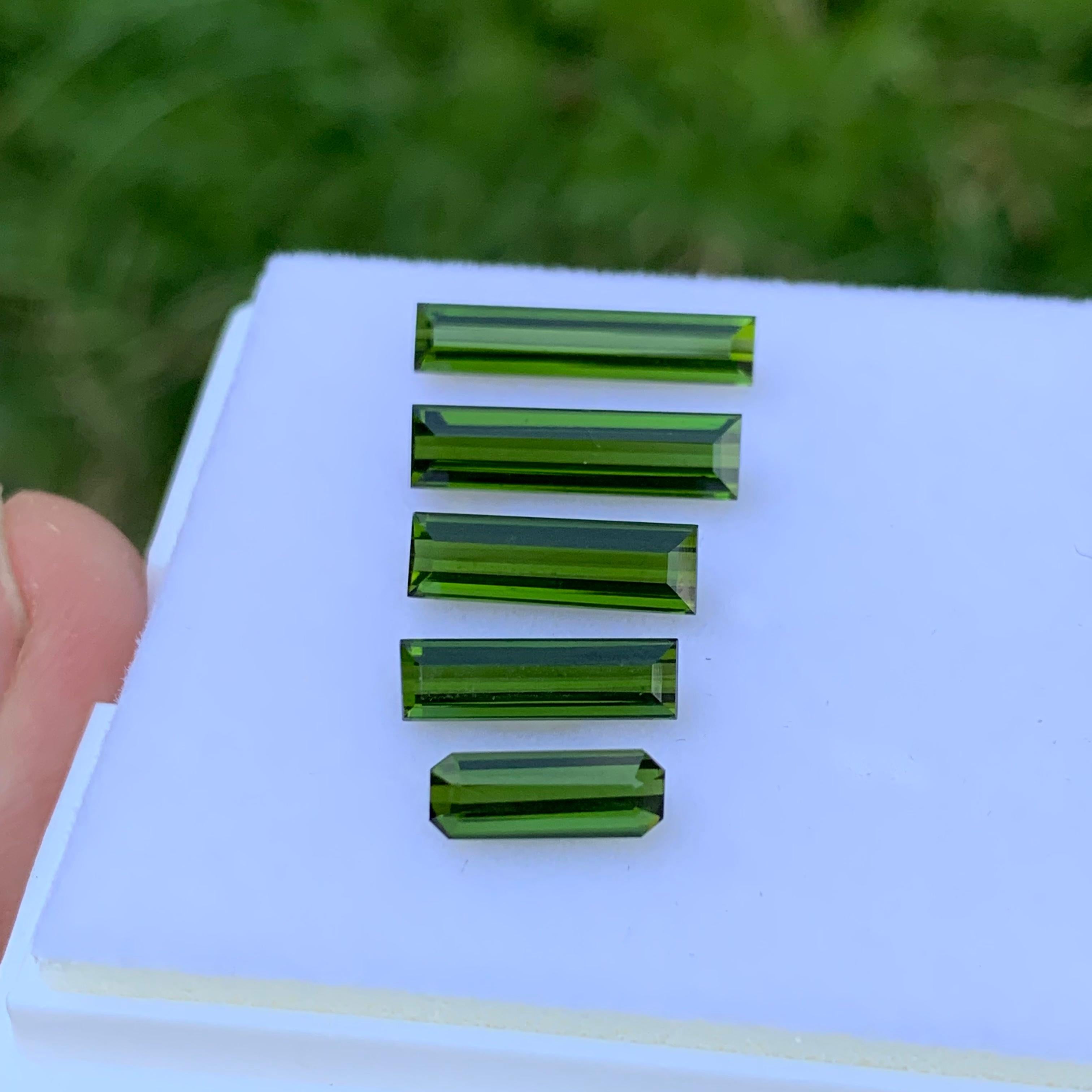 Stunning 7.30 Carats Loose Green Tourmaline Lot Wifi Set For Jewelry Making  For Sale 5