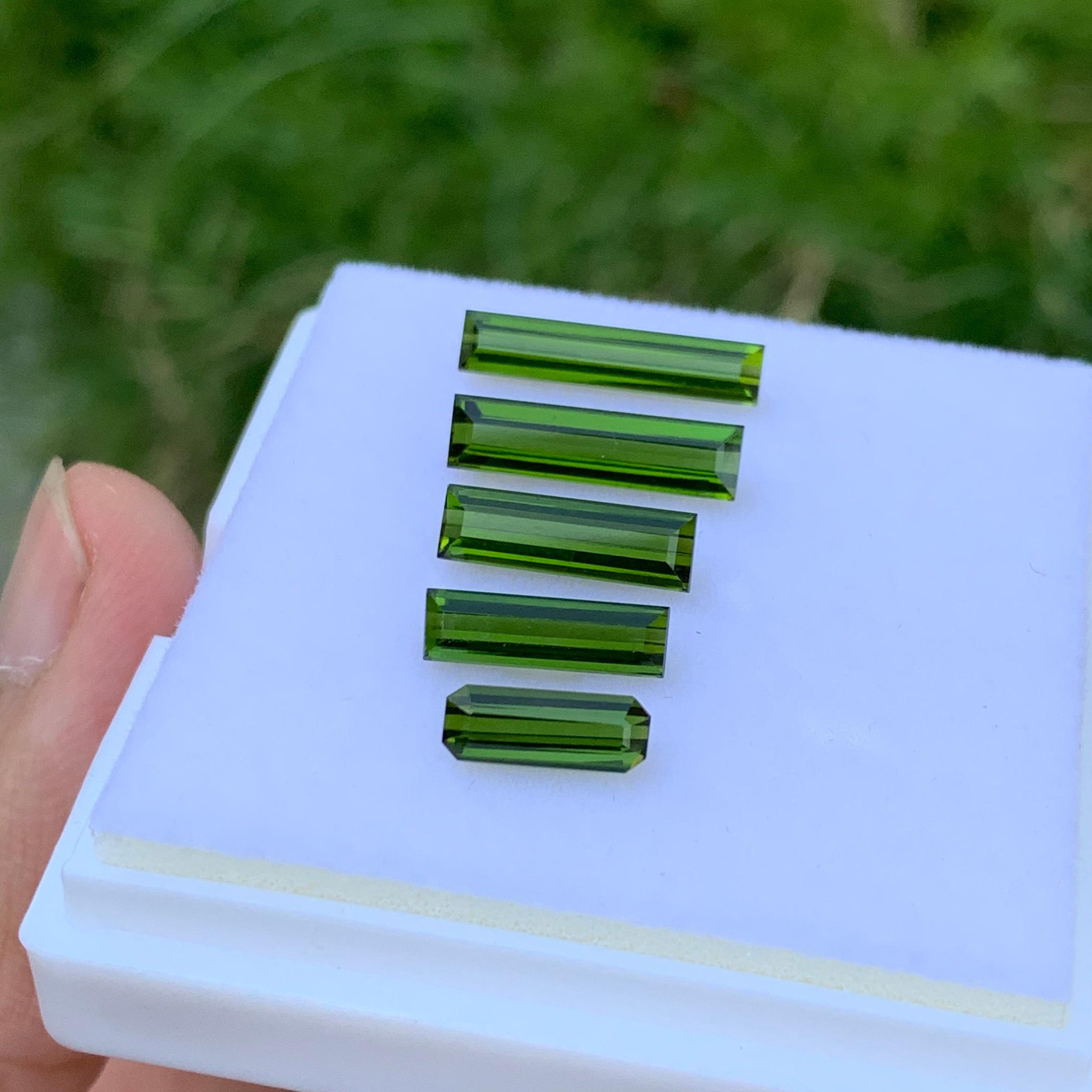 Stunning 7.30 Carats Loose Green Tourmaline Lot Wifi Set For Jewelry Making For Sale 1