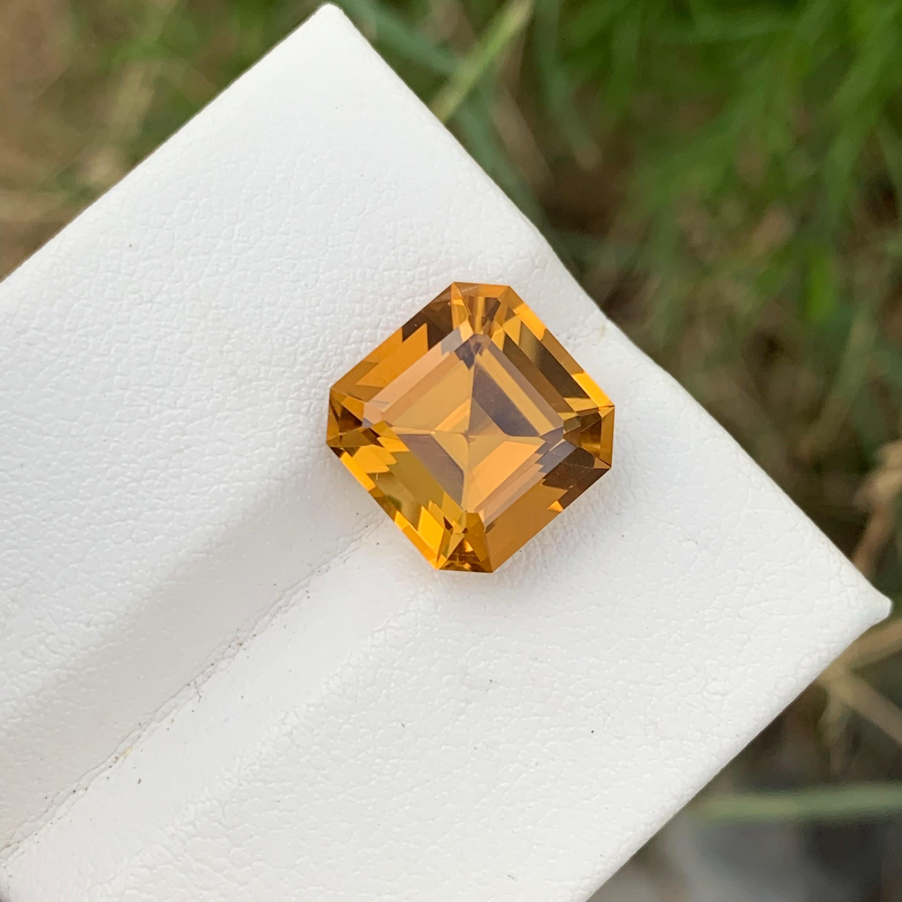 Stunning 7.35 Carats Perfect Square Asscher Cut Loose Citrine Ring Gemstone  For Sale 3