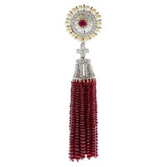 Impresionante Colgante de rubí rojo y diamantes de 75,13 quilates en oro blanco de 18 quilates