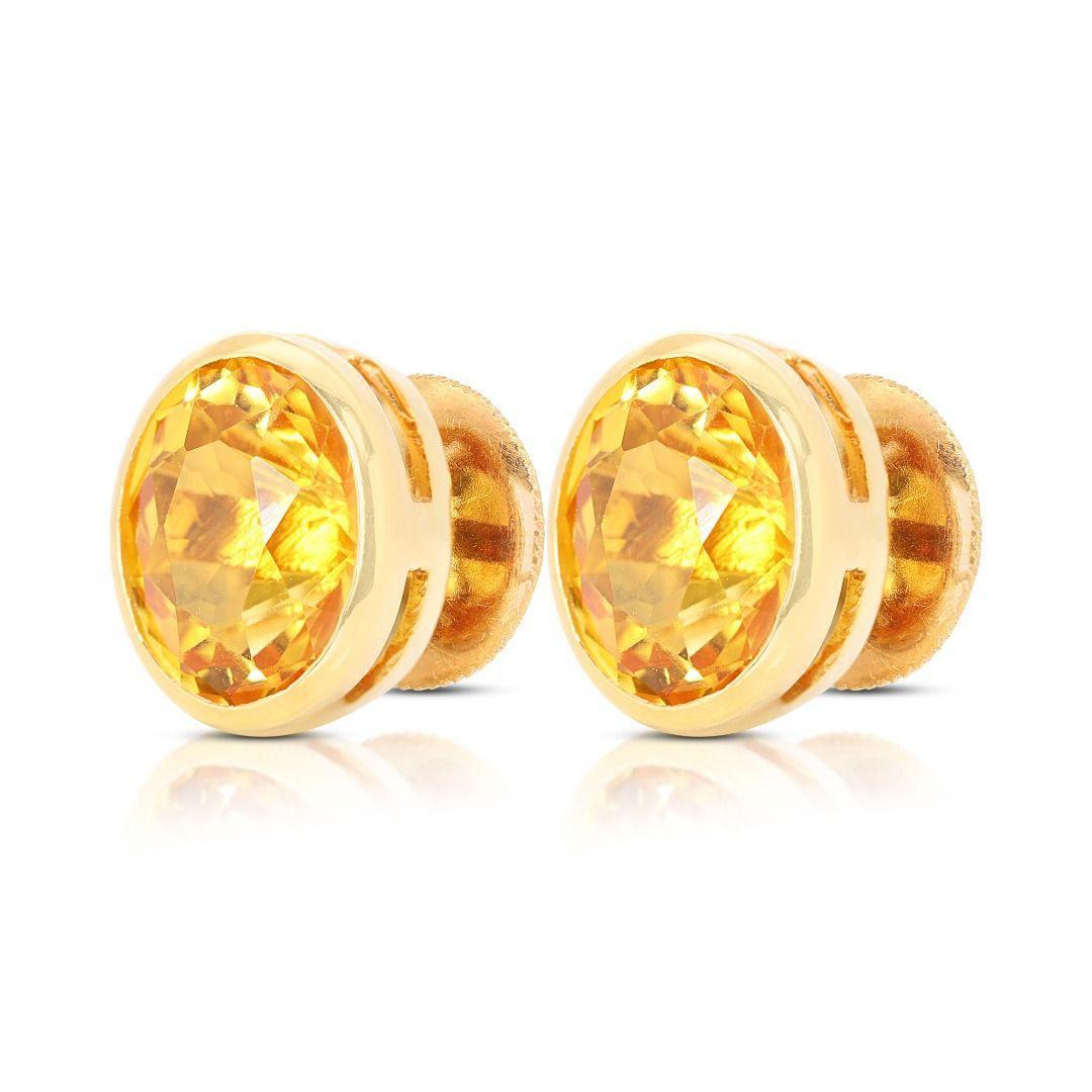 Stunning 8.00ct Citrine Solitaire Stud Earrings in 14K Yellow Gold In New Condition In רמת גן, IL