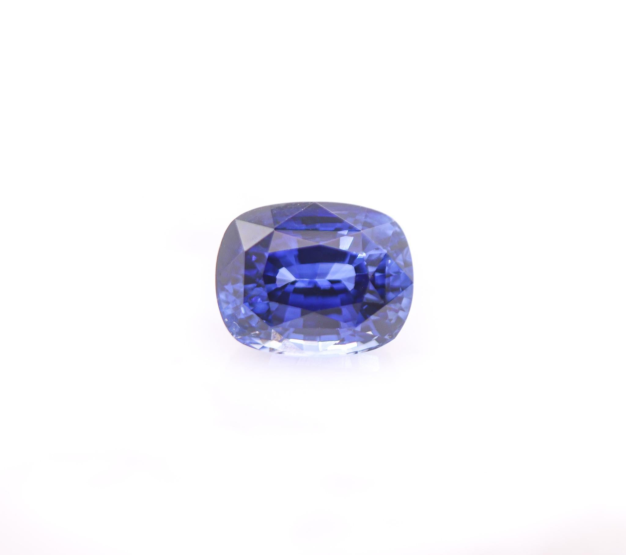 Superbe saphir bleu de 9 carats taille coussin 12x9.5mm Neuf - En vente à Columbus, OH
