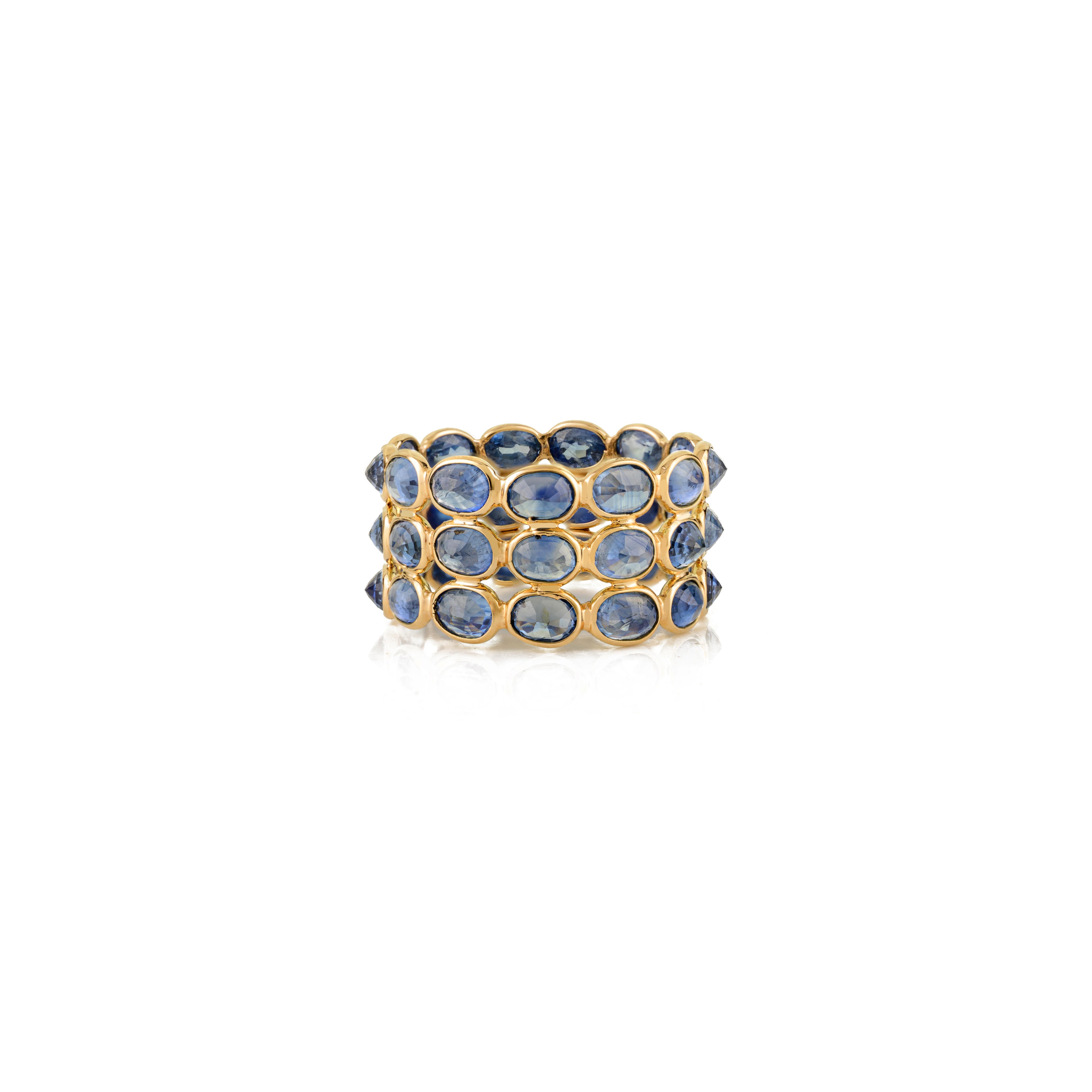 Im Angebot: Atemberaubende 9.54Ct natürlichen blauen Saphir Triple Row Wide Band Ring 14K Gelbgold () 9