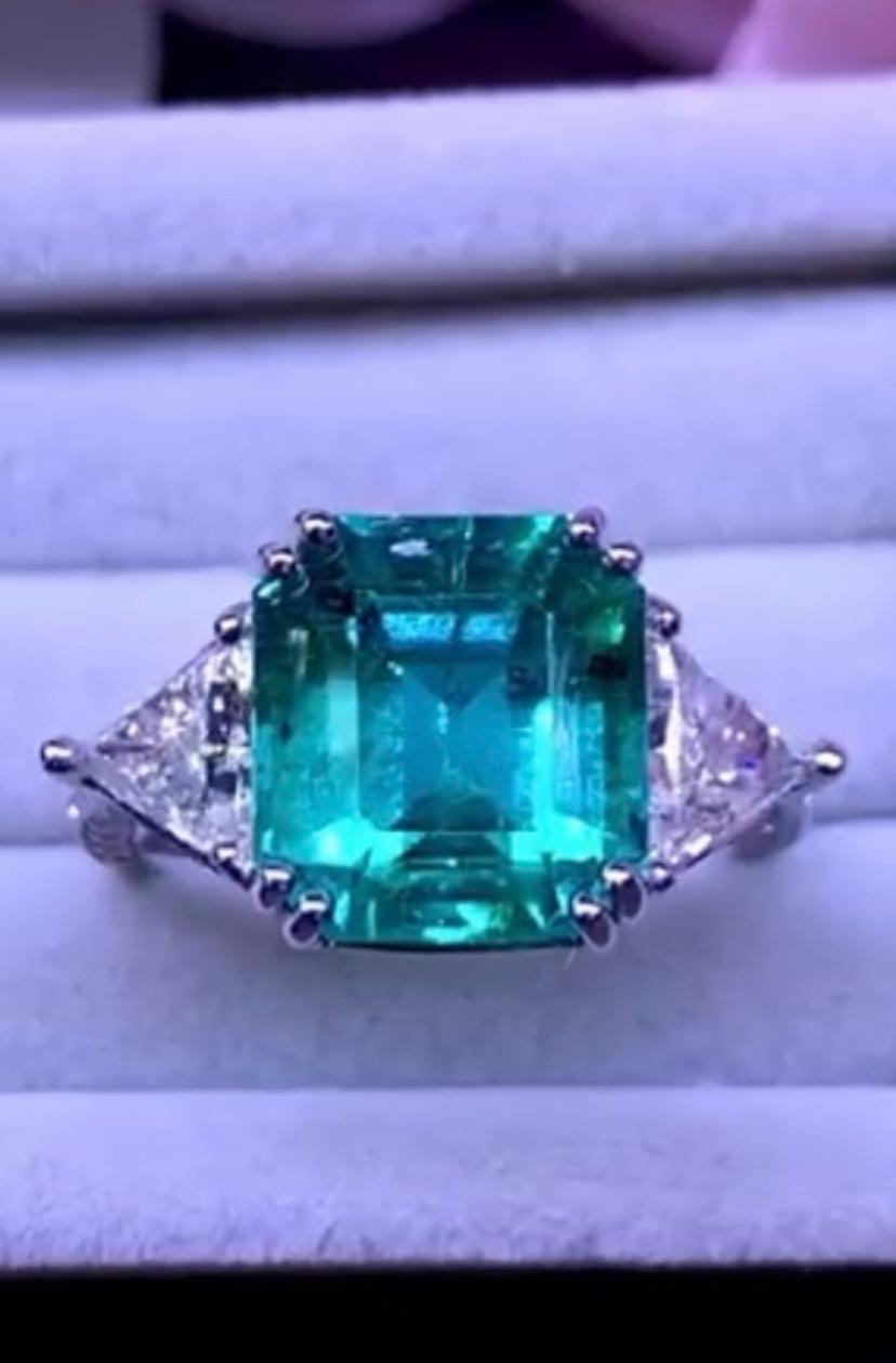  GIA - AIG  Certified 7.36 Carat Zambian Emerald  2.20 Ct Diamonds 18K Gold Ring For Sale 1