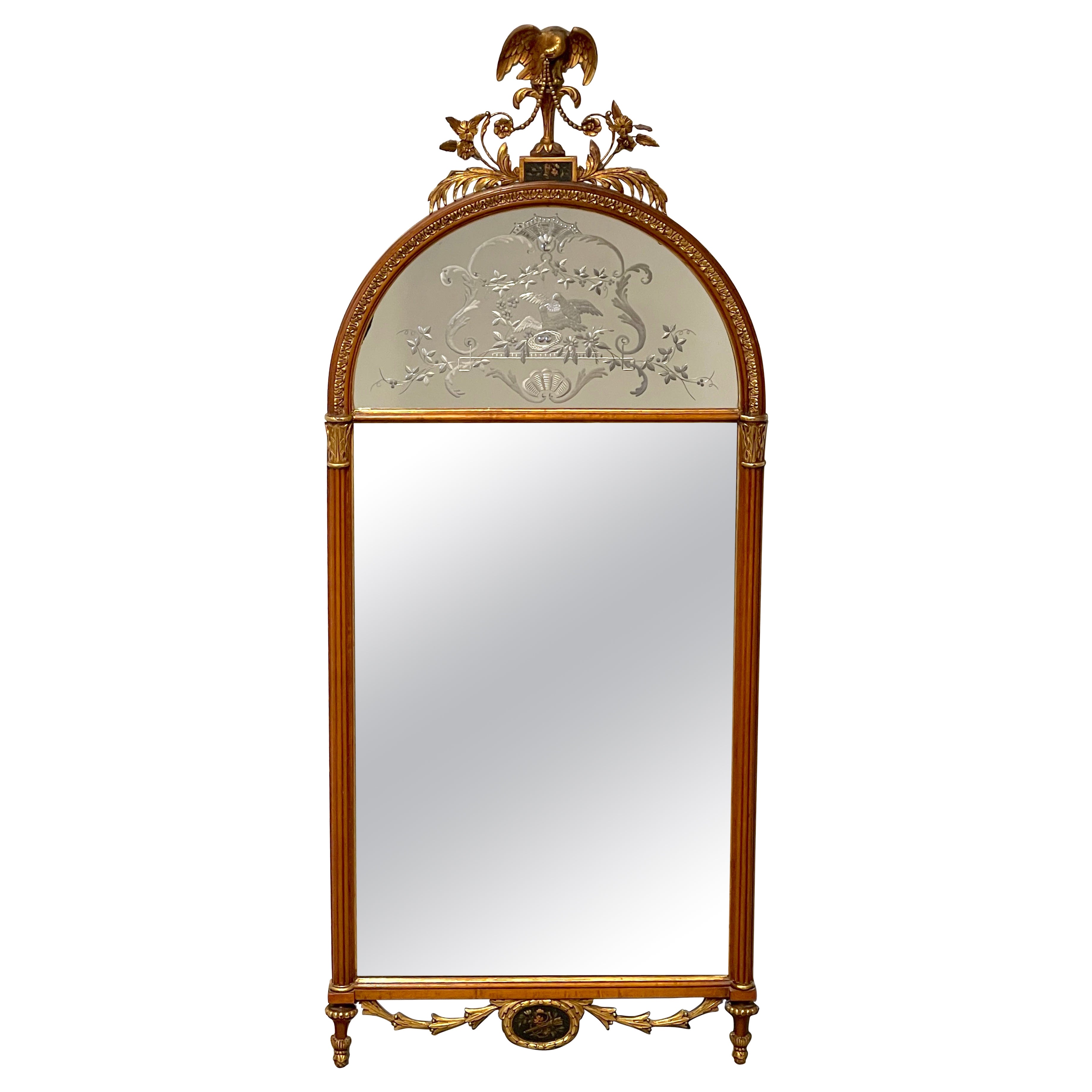 Superbe miroir de style Adams sculpté et peint en bois de citronnier gravé en vente