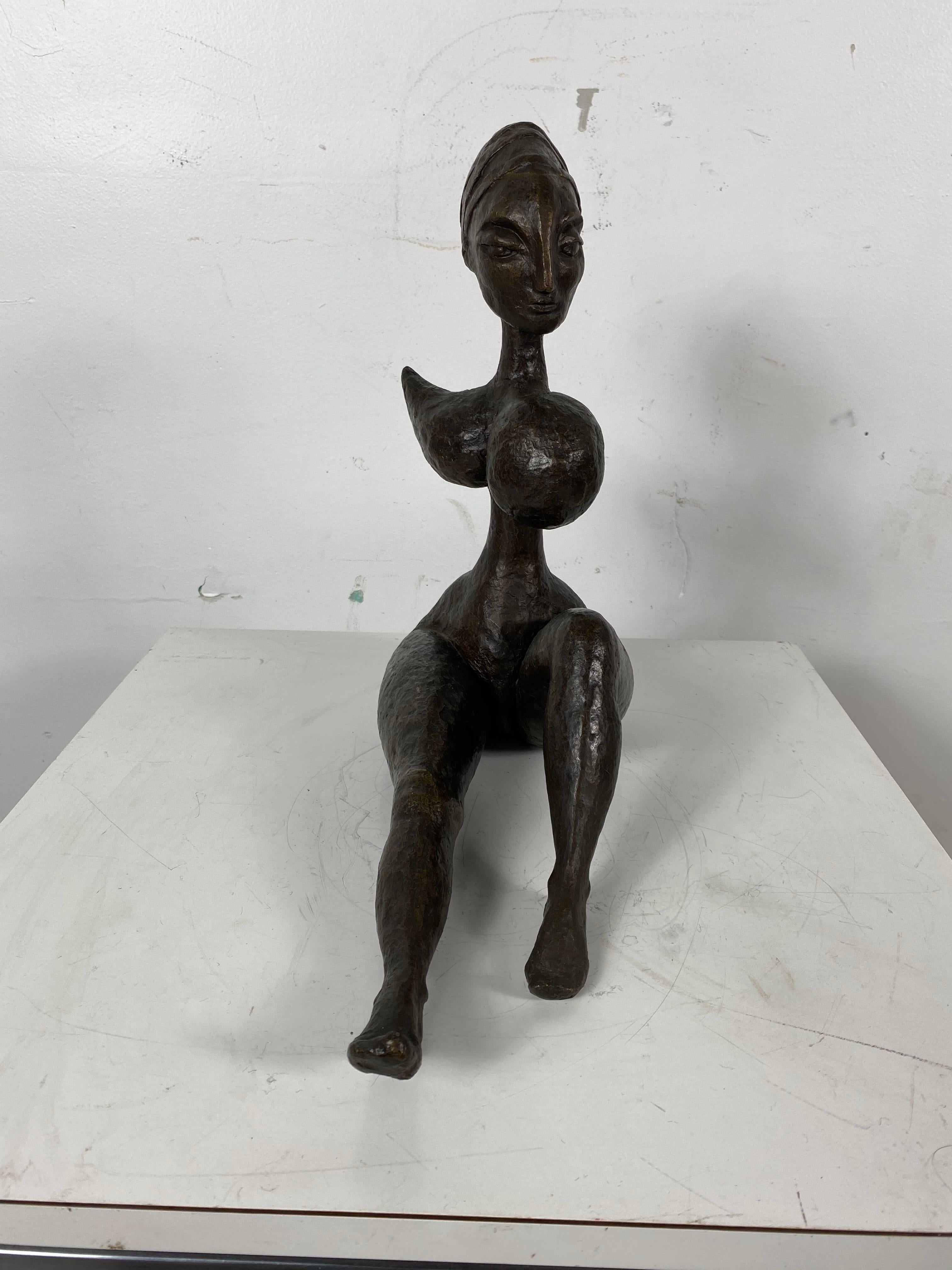 Stunning African Abstract Bronze Seated Woman In Good Condition In Buffalo, NY