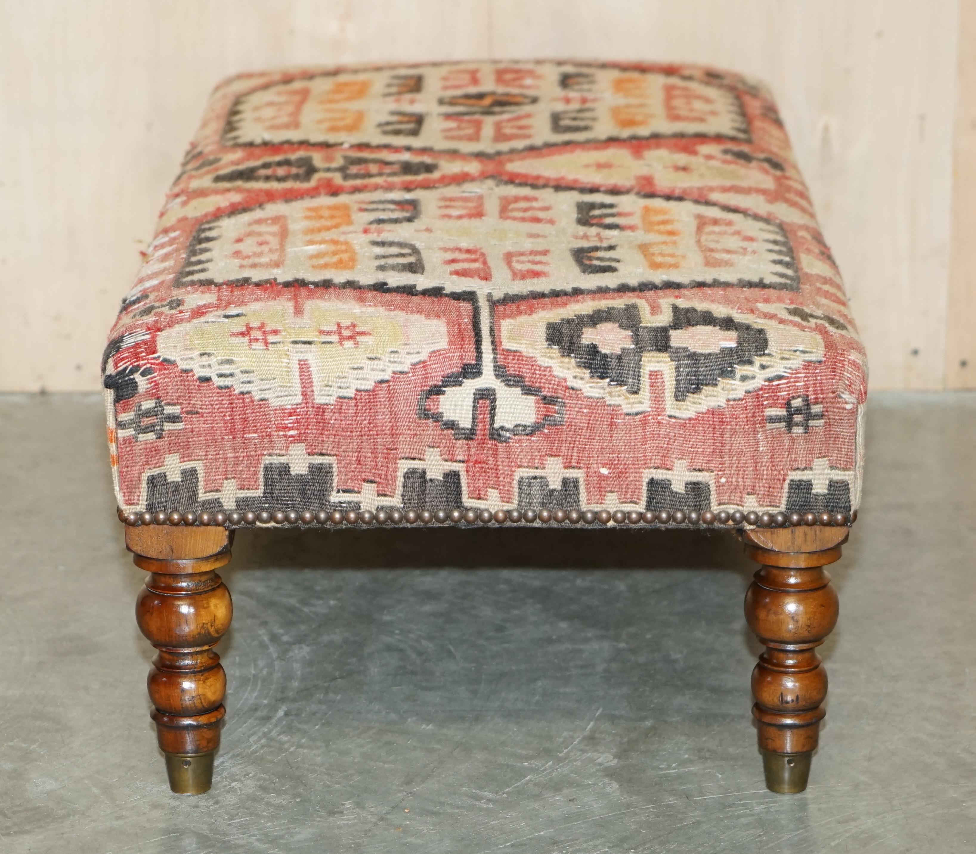 STUNNING AND COLLECTABLE ViNTAGE GEORGE SMITH CHELSEA KILIM FOOTSTOOL OTTOMAN 11