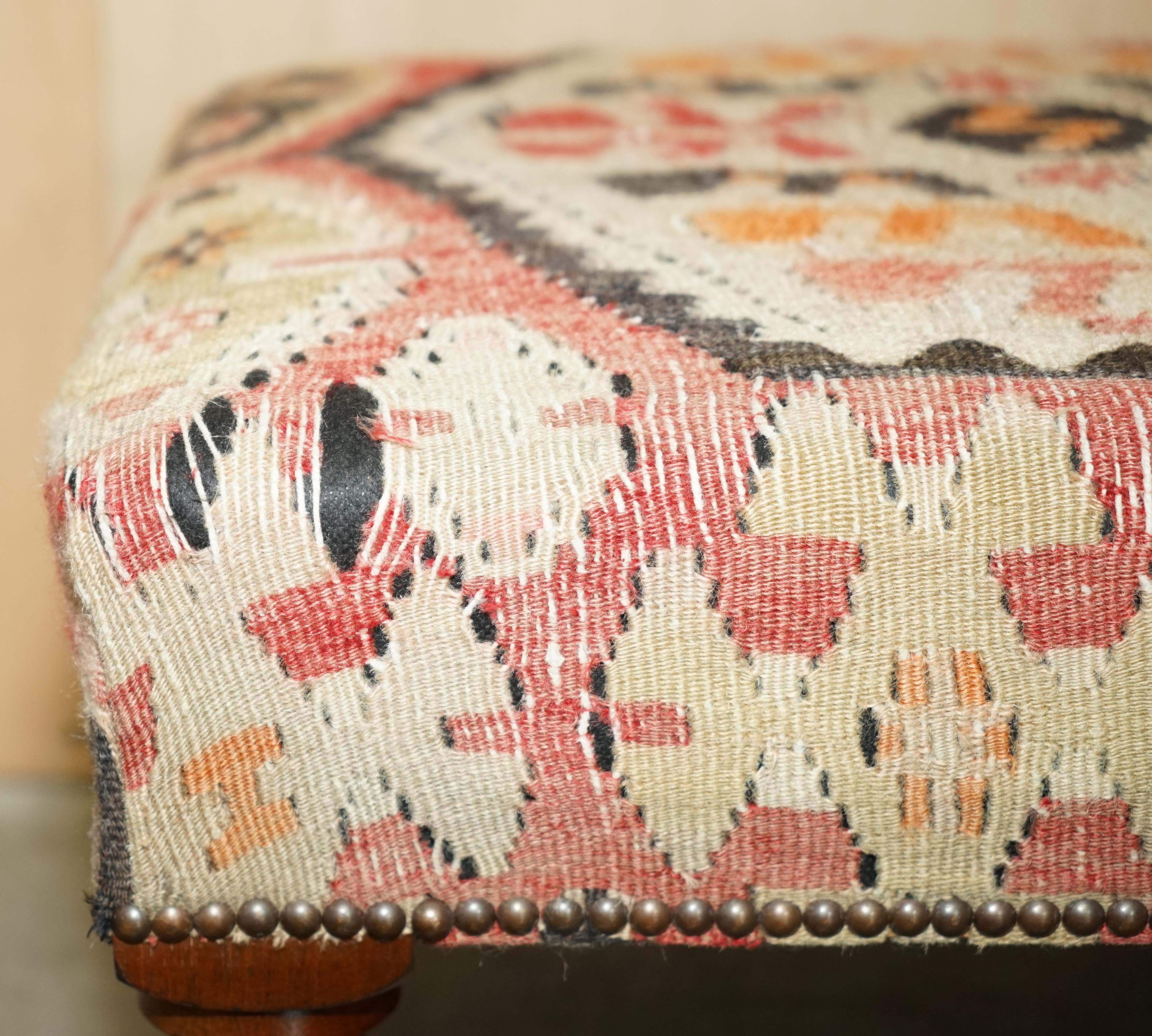 English STUNNING AND COLLECTABLE ViNTAGE GEORGE SMITH CHELSEA KILIM FOOTSTOOL OTTOMAN