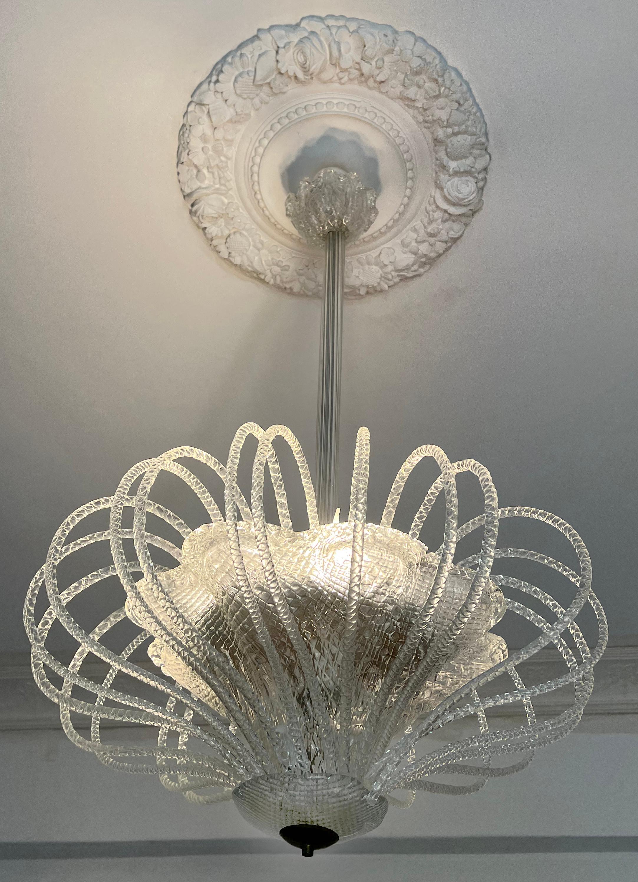 Italian Stunning and Original Chandelier by Barovier & Toso, Murano, 1940s For Sale