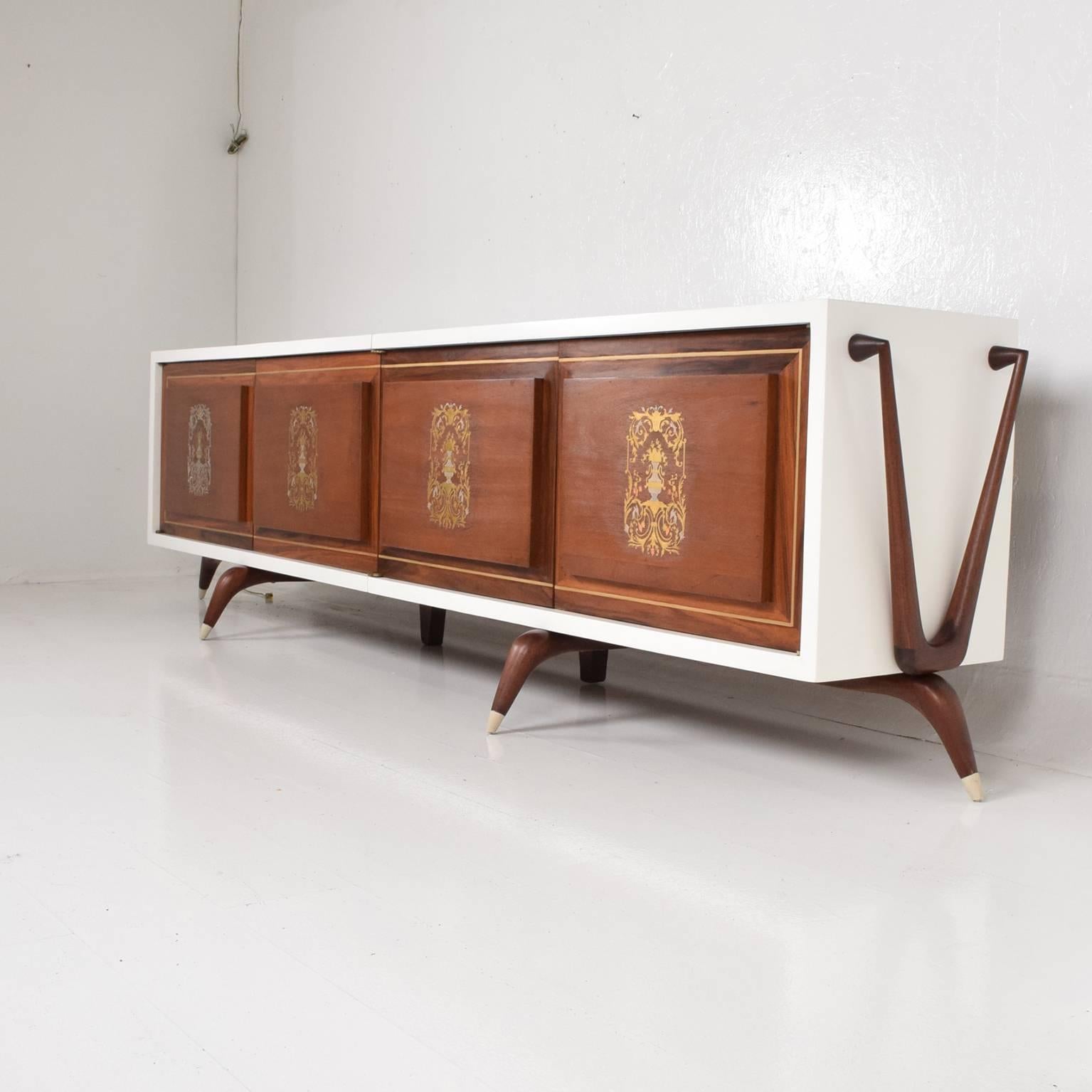 Stunning and Rare Mid-Century Modernist Custom Credenza, Mexico, 1950s 11