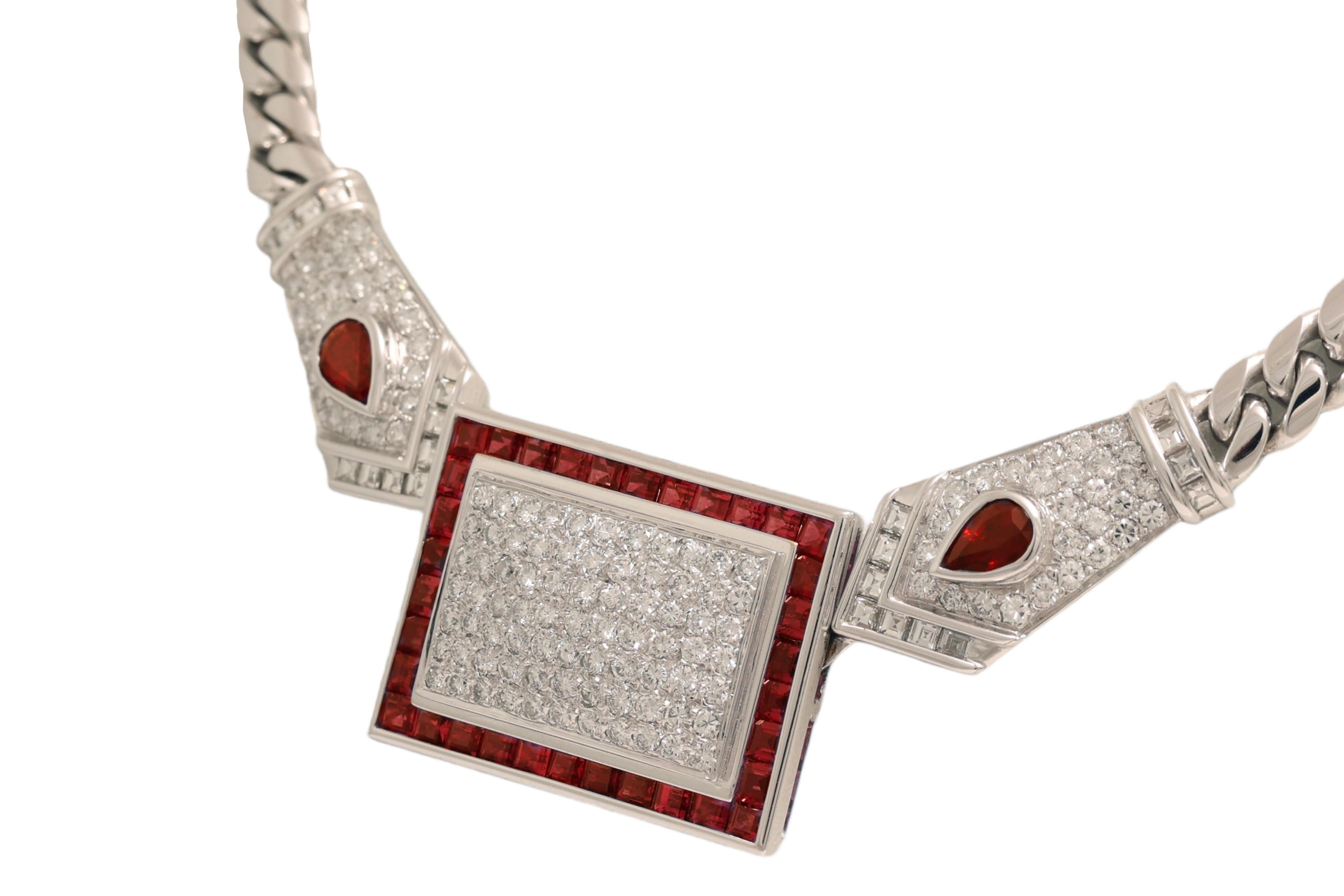 Atemberaubende und sehr originelle handgefertigte Halskette mit Diamanten und Rubinen (Brillantschliff) im Angebot
