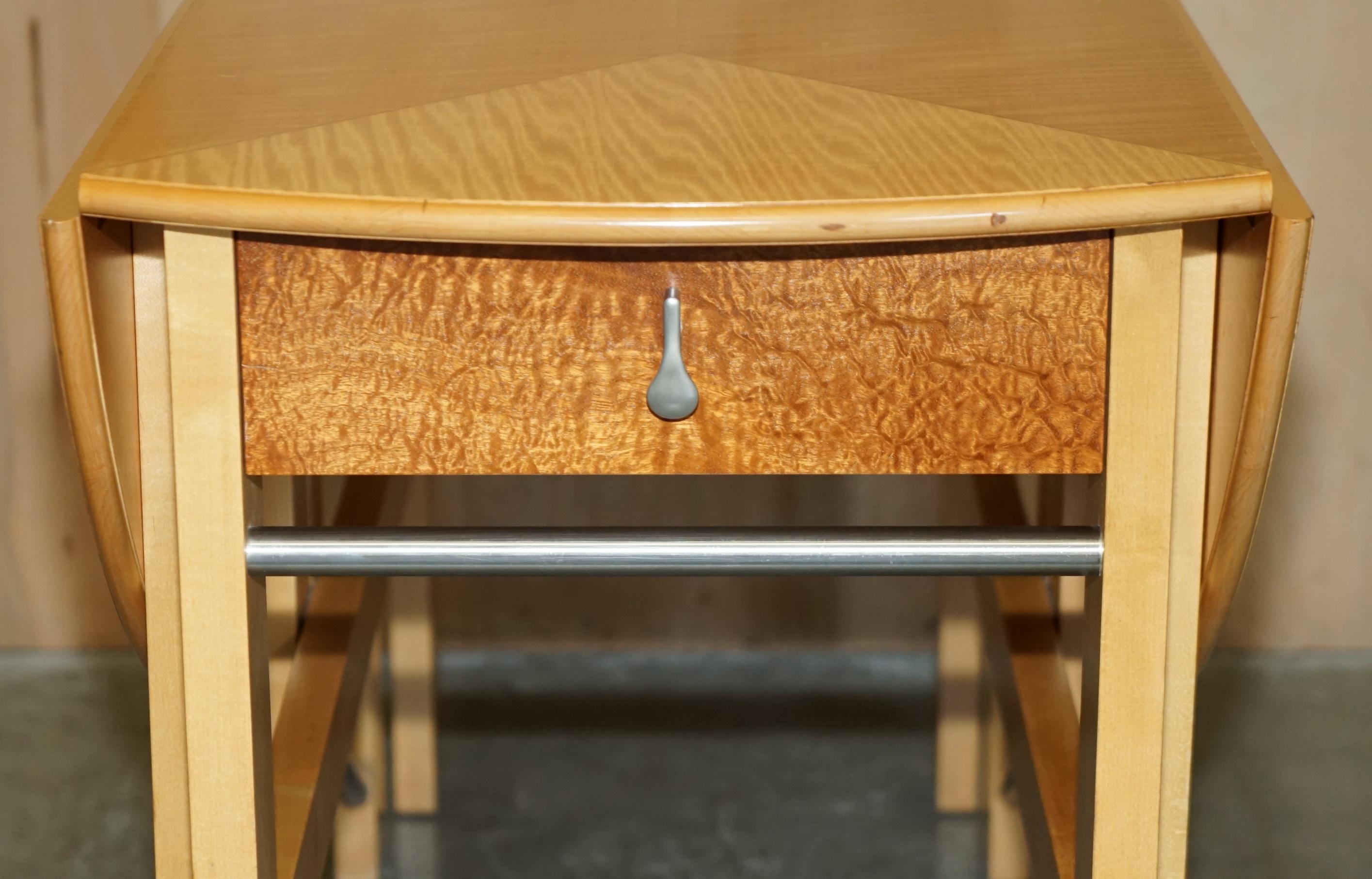 European STUNNING ANDREW VARAH SATINWOOD WALNUT ROUND EXTENDING DINING TABLE WITH DRAWERs For Sale