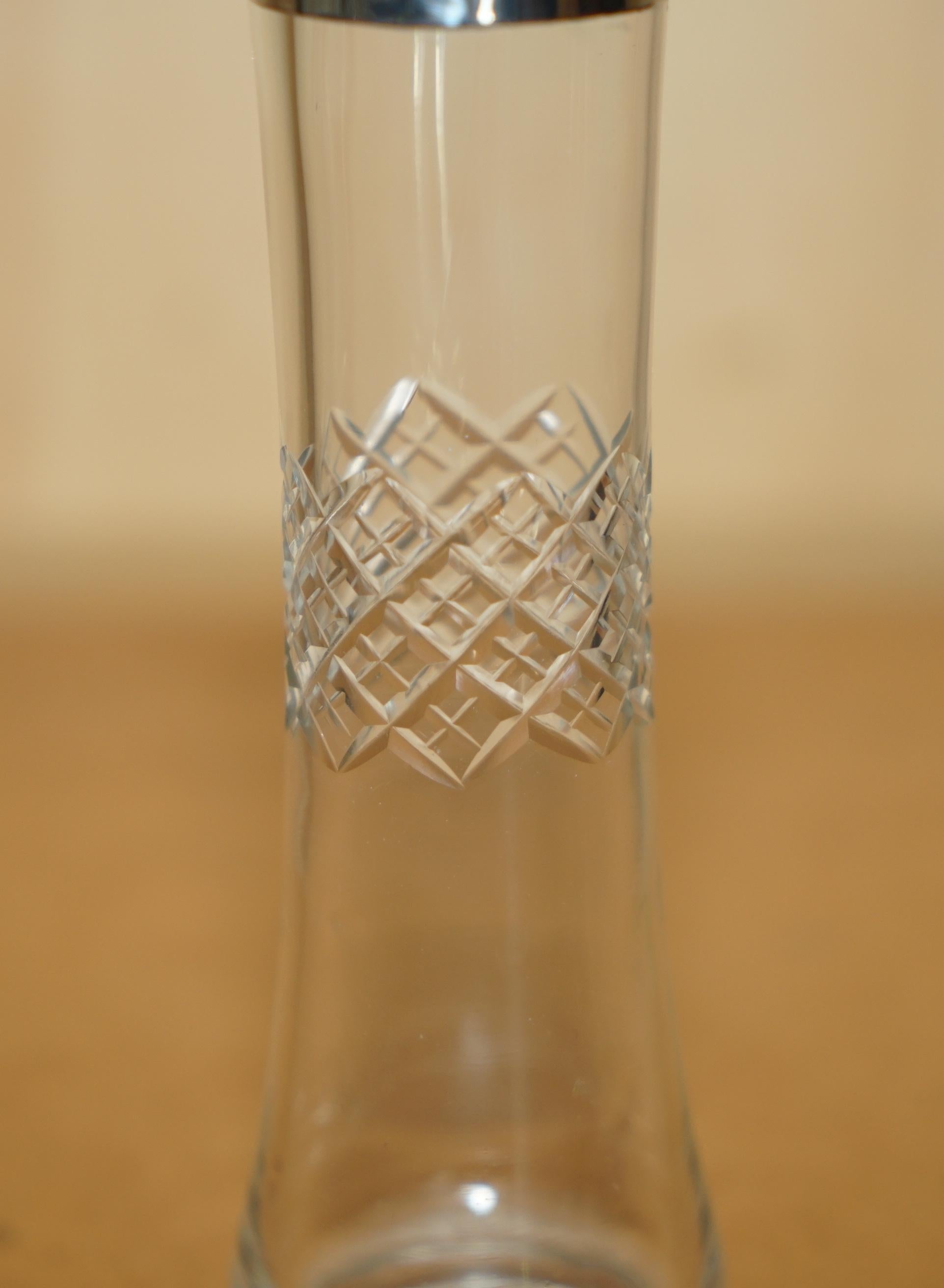 Anglais STUNNING ANTIQUE 1908 CUT GLASS CRYSTAL STERLING SILVER PLANT VASE MUST SEE en vente