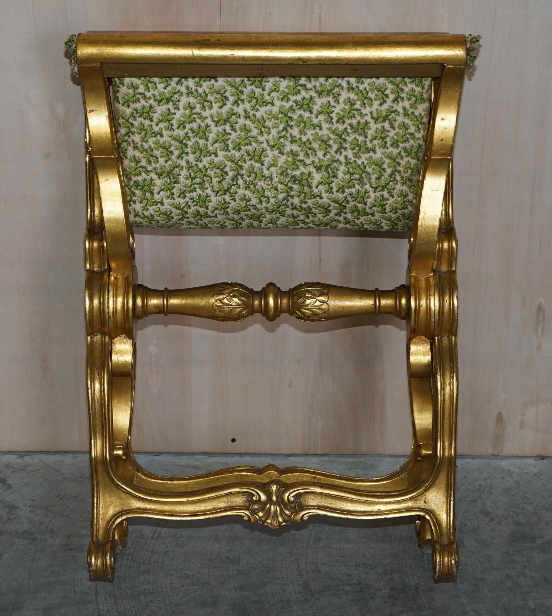 Stunning Antique 19th Century Hand Carved Giltwood Pliant x Frame Folding Stool For Sale 13