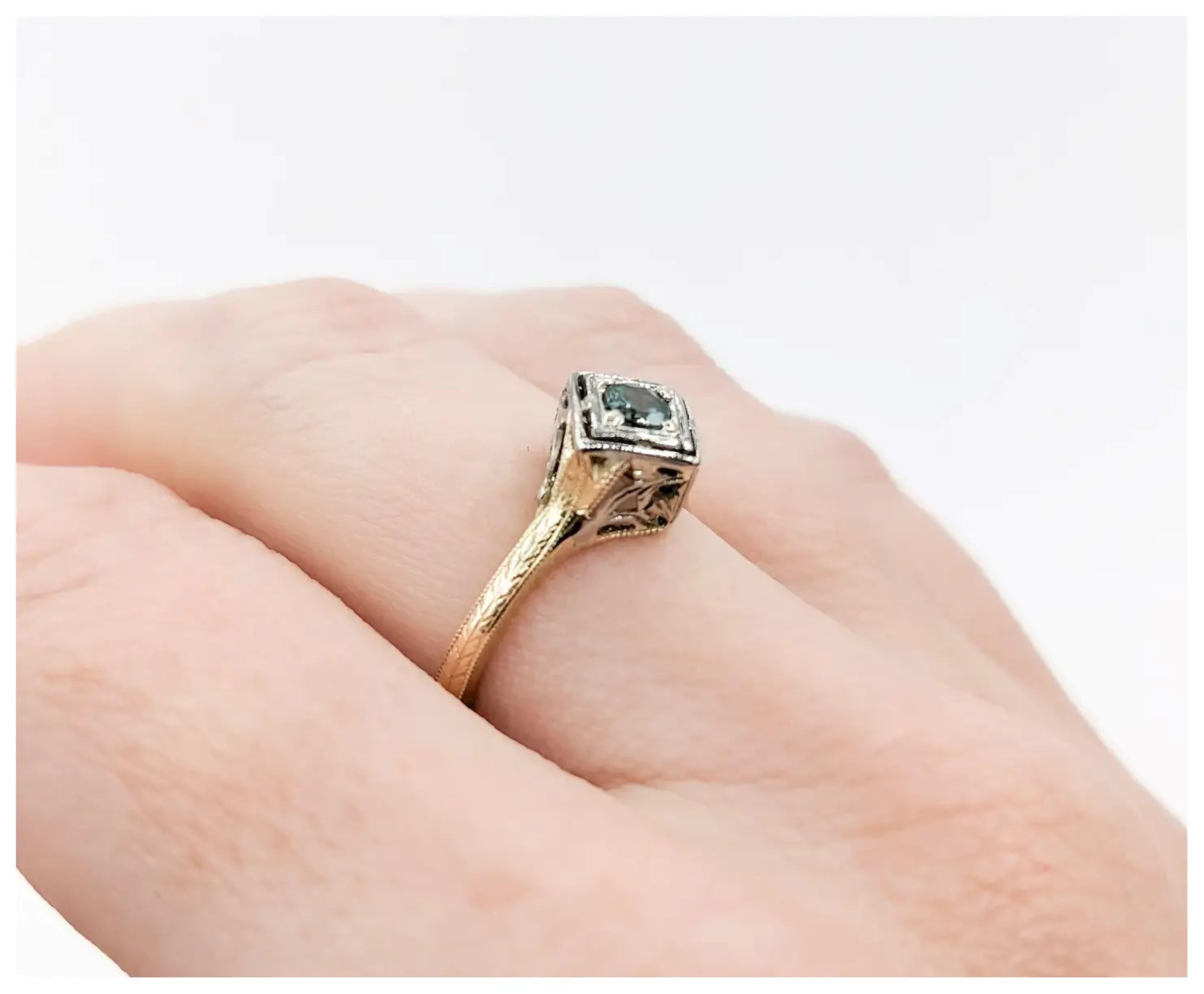 Women's Stunning Antique .20ct Natural Alexandrite Ring