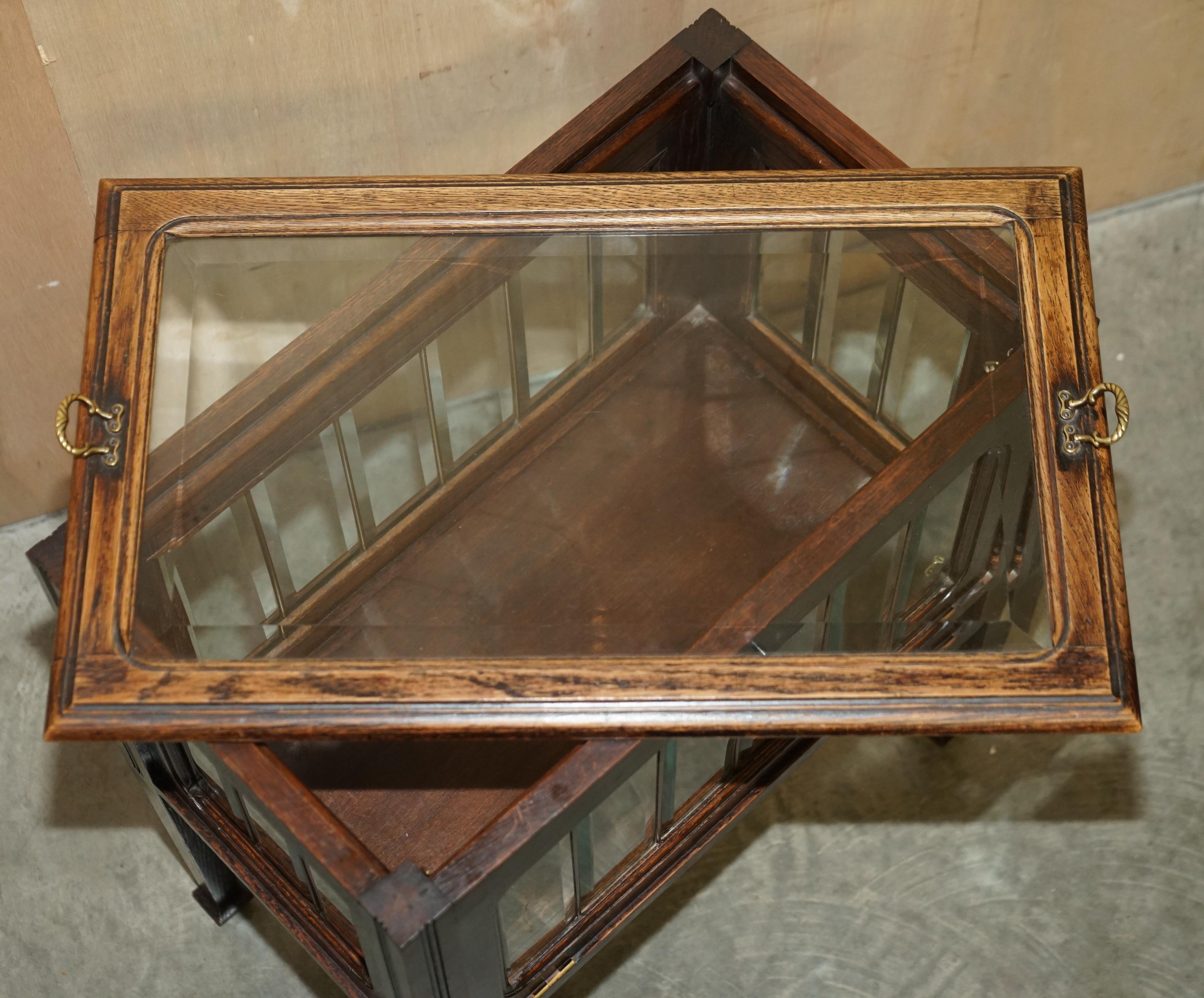 Stunning Antique Art Deco Fluted Glass Drinks Bar Table with Removable Tray Top 10