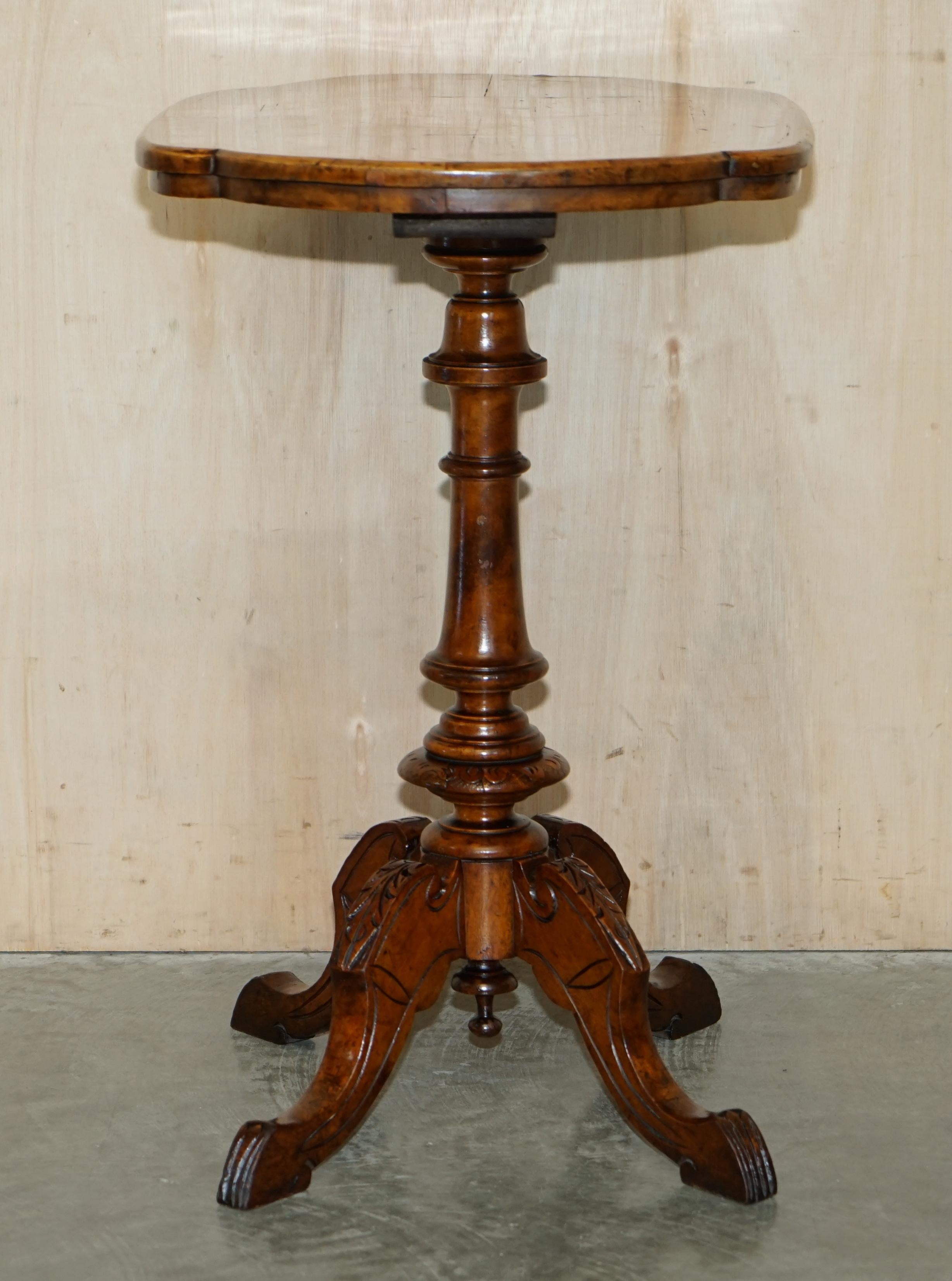 Stunning Antique Burr Walnut Chess Board Table with Staunton Chess Pieces Set For Sale 8