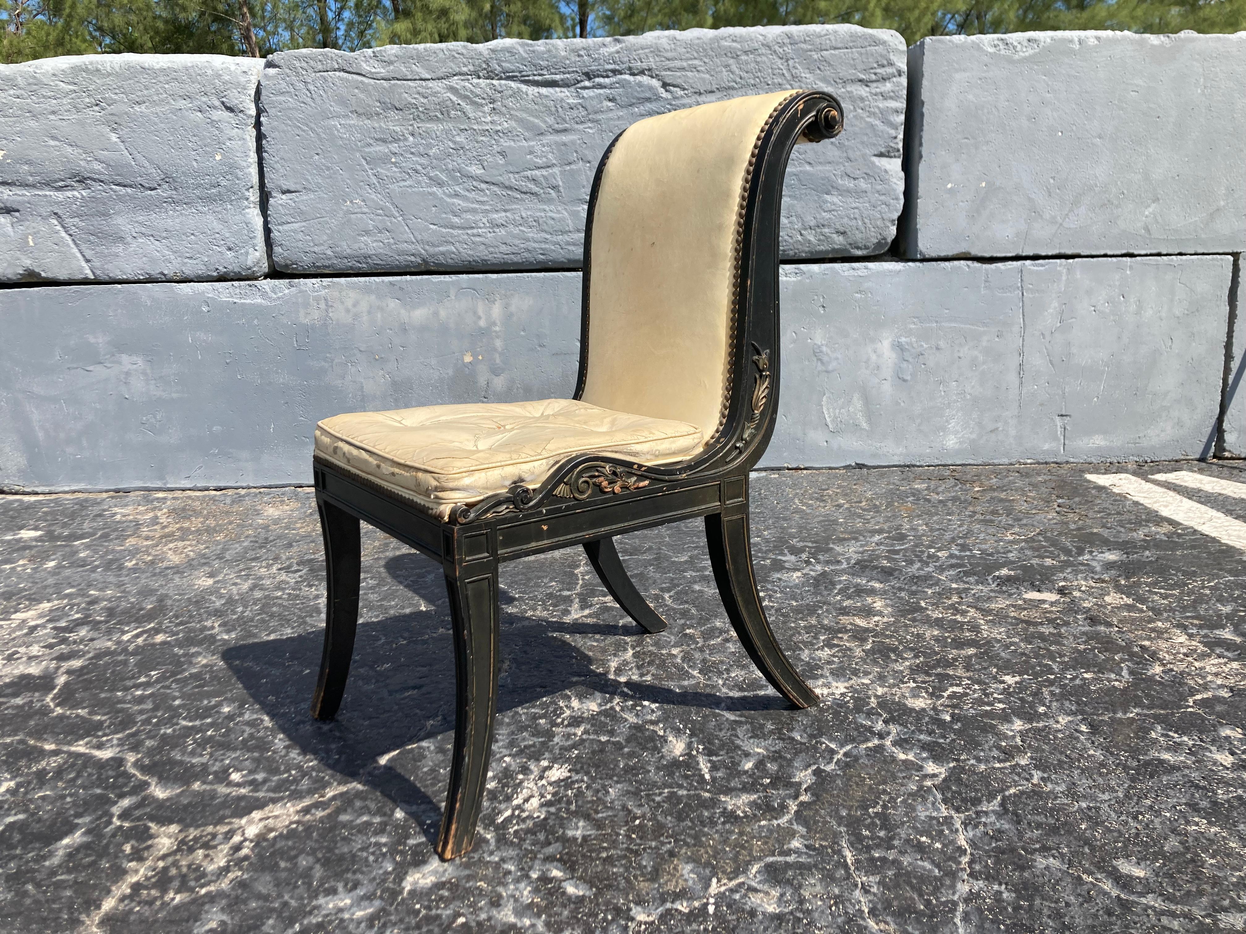 Atemberaubende antike Stühle im Angebot 4
