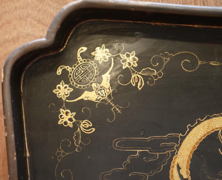 Stunning Antique Chinese Gold Gilt Painted Paper Mache Large Serving Dinner Tray In Good Condition For Sale In , Pulborough