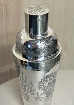STUNNING ANTIQUE CIRA 1900 STERLING SILVER CHiNESE EXPORT DRAGON COCKTAIL SHAKER