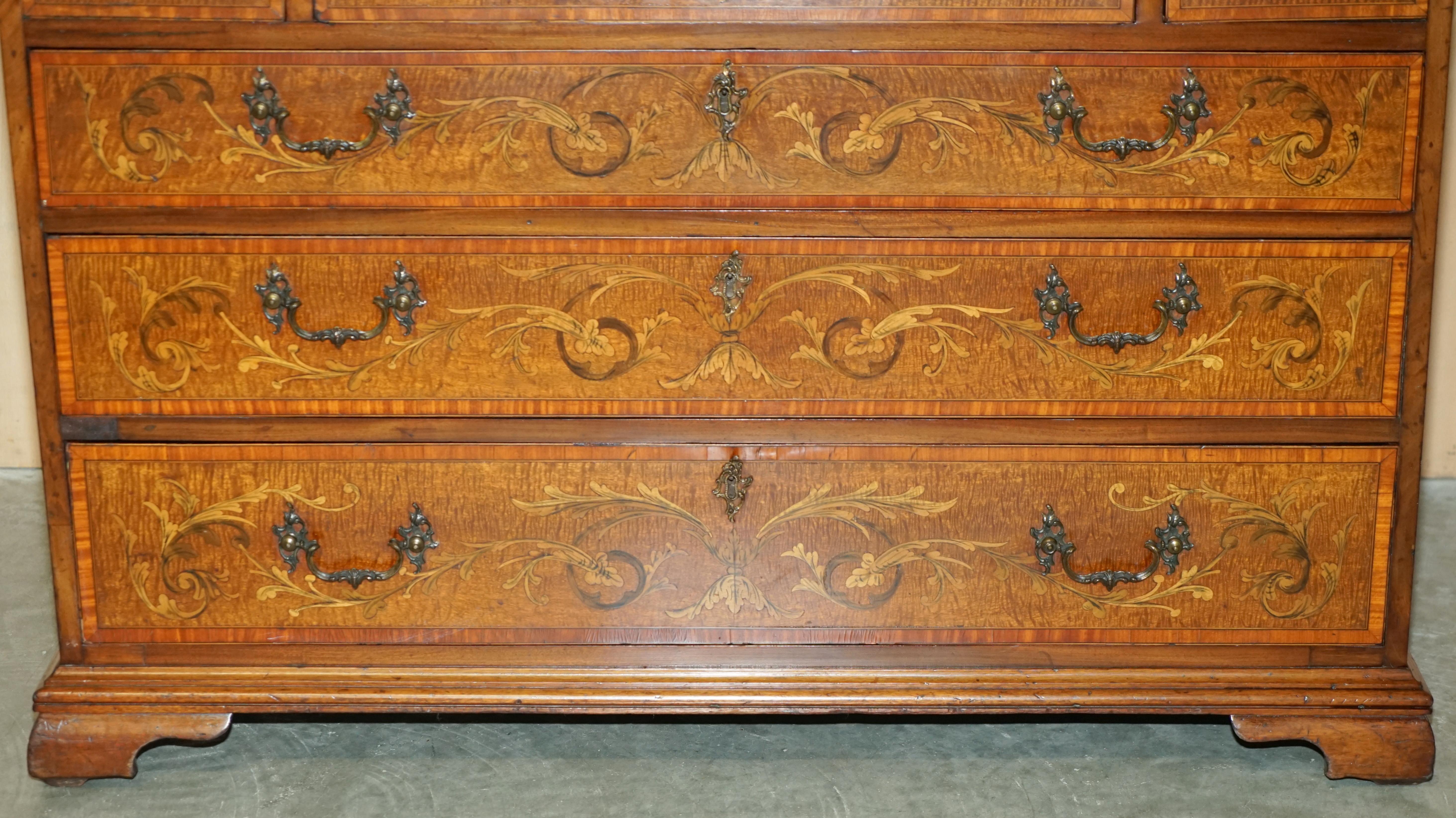 STUNNiNG ANTIQUE CIRCA 1840 SHERATON REVIVAL LIBRARY BUREAU BOOKCASE ON DRAWERS For Sale 5