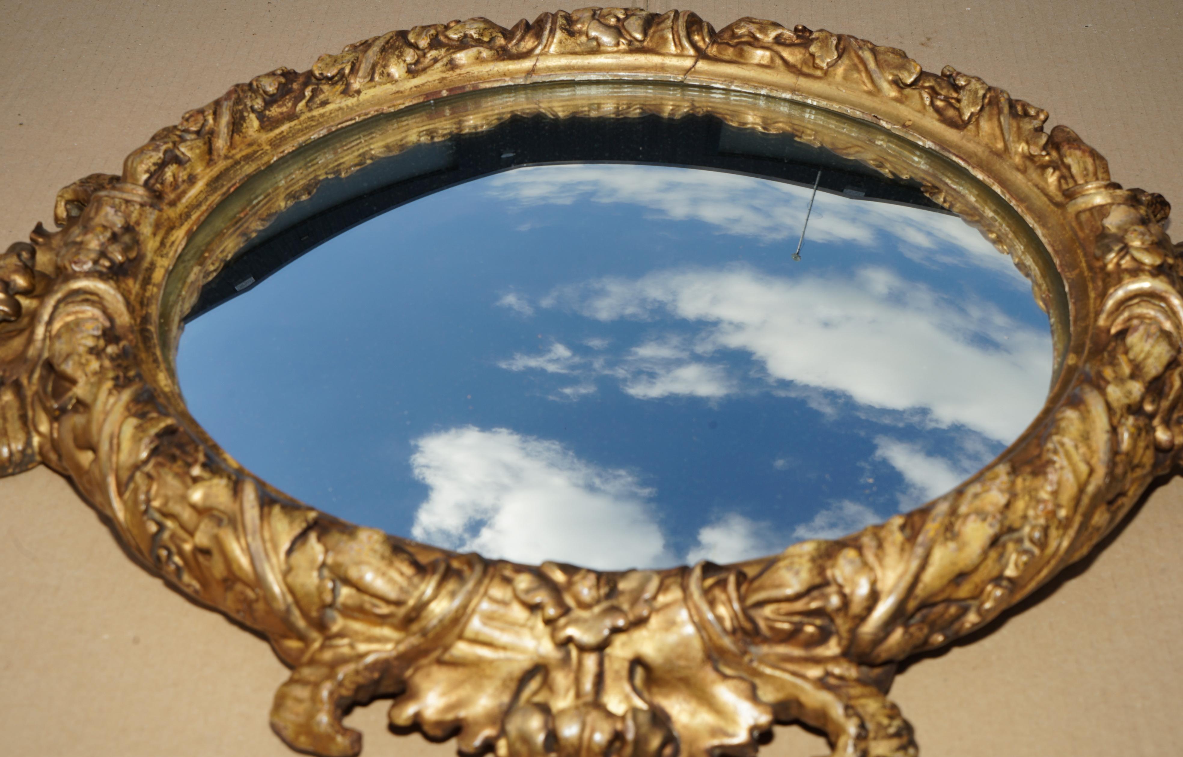 Milieu du XIXe siècle MIRROR ANTiQUE STUNNING CIRCA 1860-1880, sculpté à la main et orné d'un ornement enORNATE en vente