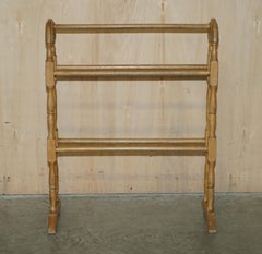 Stunning Antique circa 1900 Victorian Pine Towel Rail Elegant Turned Design