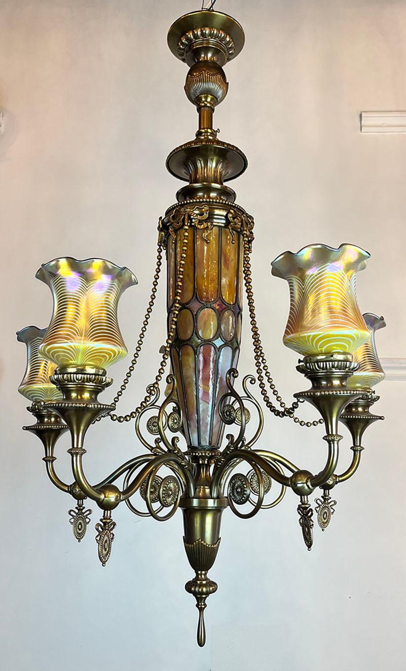 Stunning Antique Circa 1901 Gibson Gas Fixture Works Chandelier  In Good Condition For Sale In Mississauga, CA
