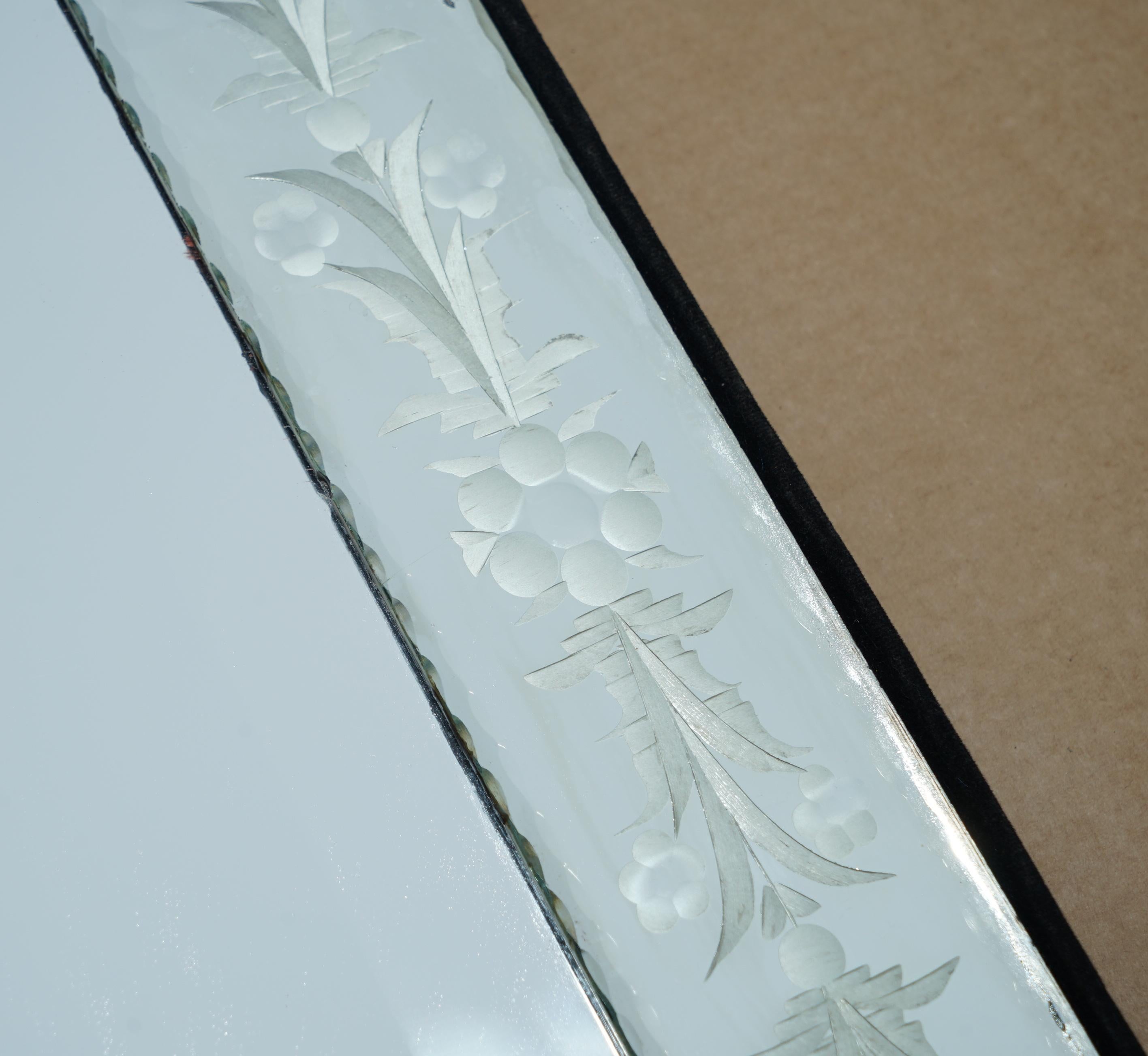 Mirror STUNNING ANTIQUE CiRCA 1910 VENETIAN ETCHED GLASS DOMED TOP WALL MIRROR