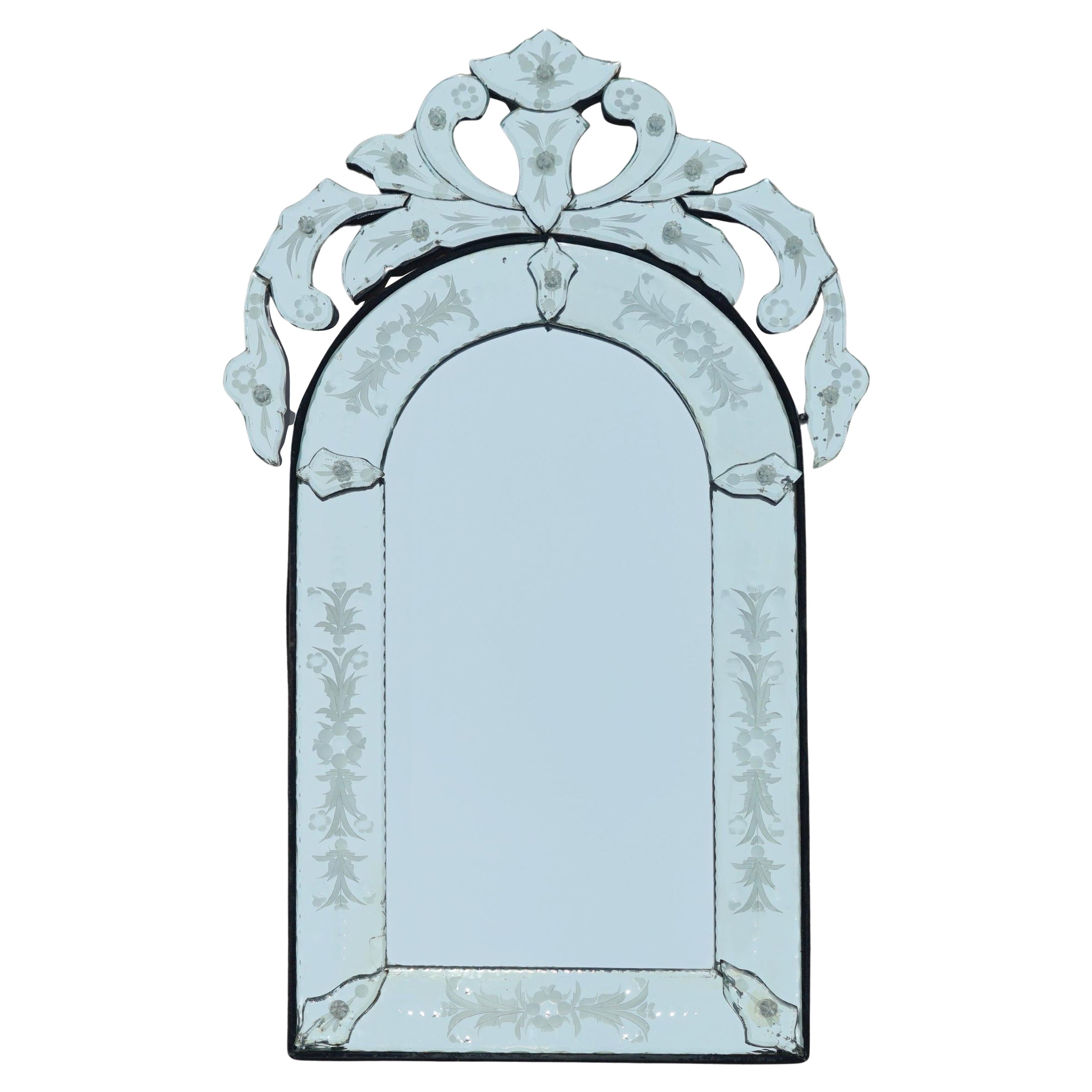 STUNNING ANTIQUE CiRCA 1910 VENETIAN ETCHED GLASS DOMED TOP WALL MIRROR