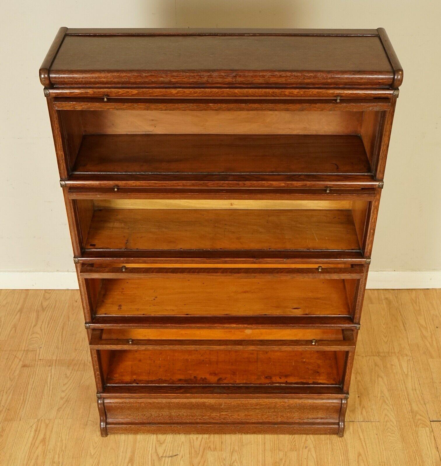 Stunning Antique circa 1920's 4 Section Oak Globe Wernicke Barristers Bookcase In Good Condition In West Sussex, Pulborough