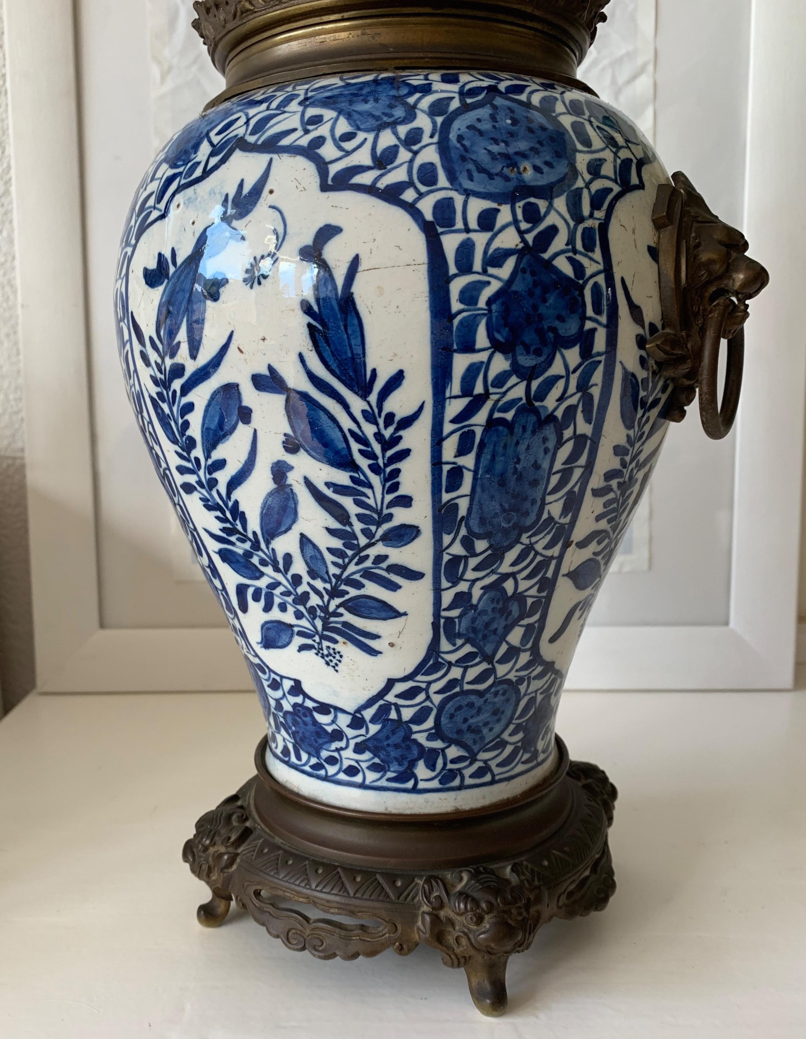Stunning Antique Dutch Delft Blue & White Lamp with Bronze Base, Top & Handles In Excellent Condition In Lisse, NL