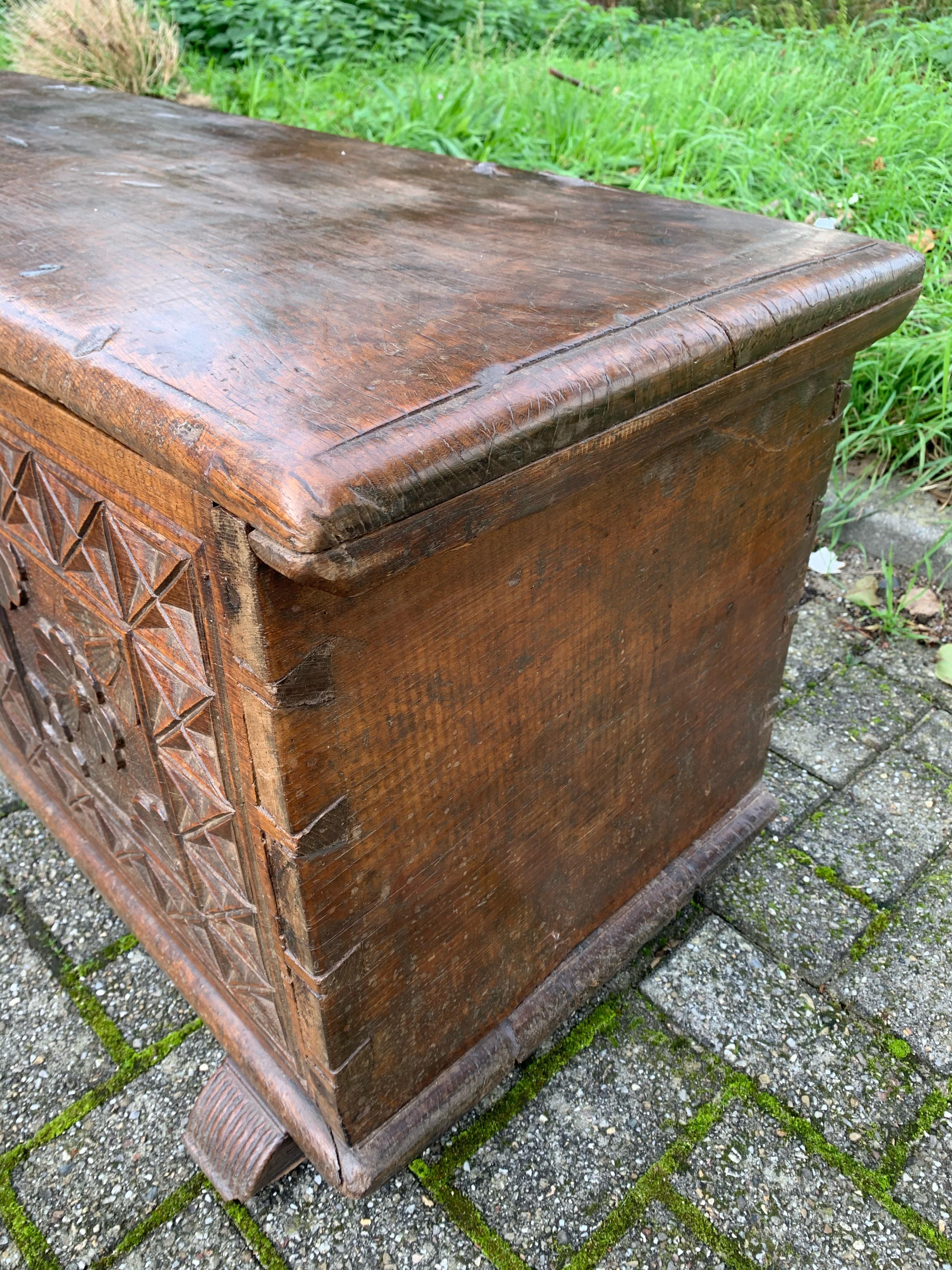 18th Century Stunning Antique, Early 1700s Hand Carved Wooden Spanish Blanket Chest / Trunk