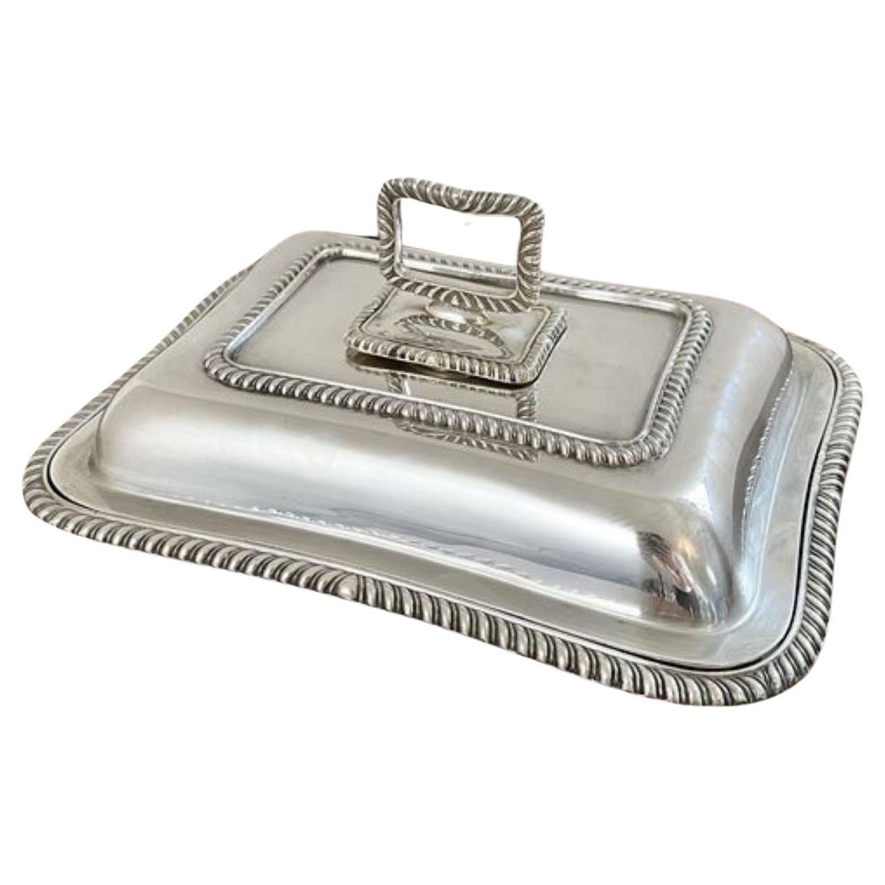Stunning antique Edwardian quality silver plated rectangle entrée dish For Sale