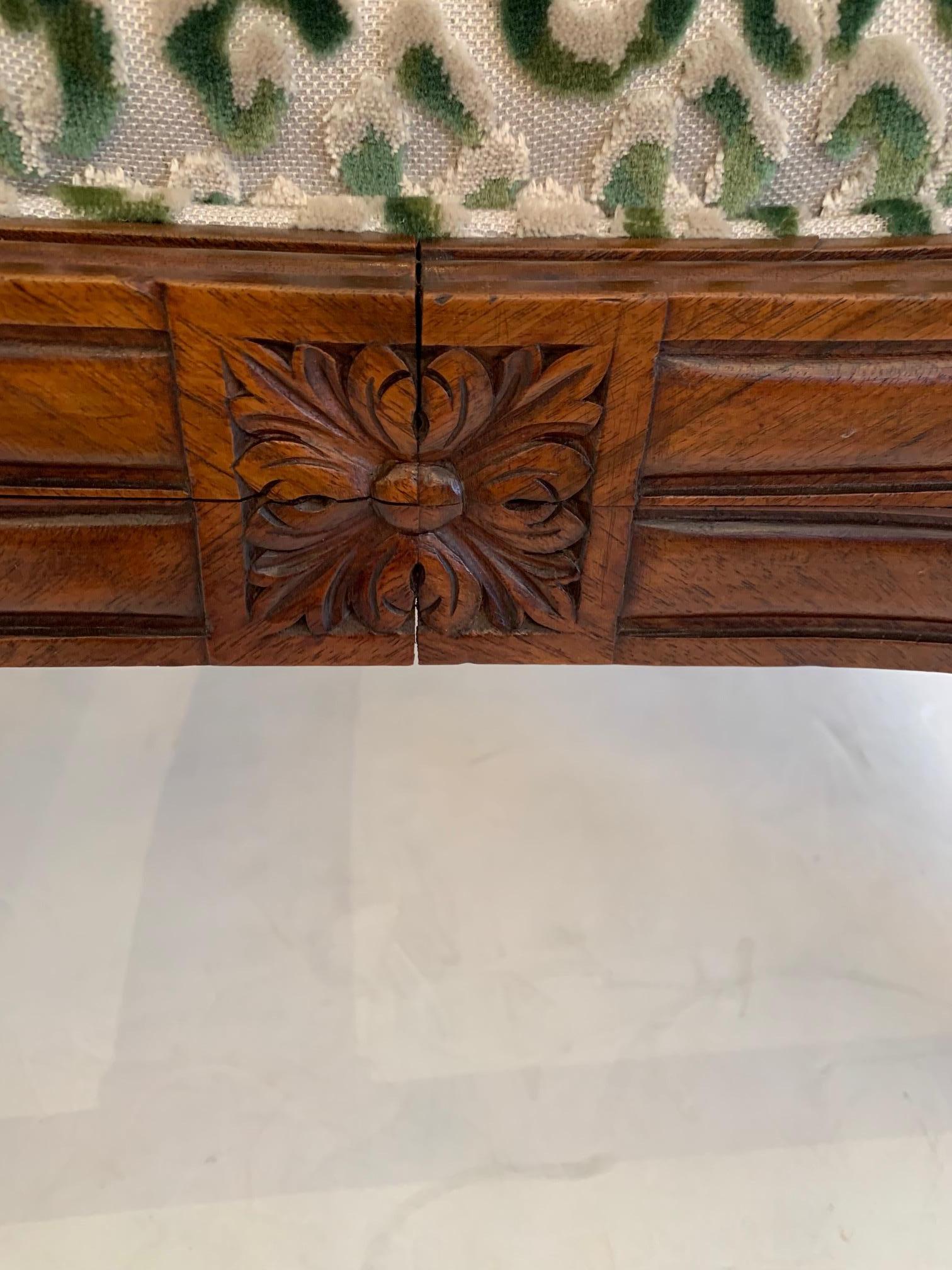 Stunning Antique French Carved Walnut Bench with Griffins For Sale 3