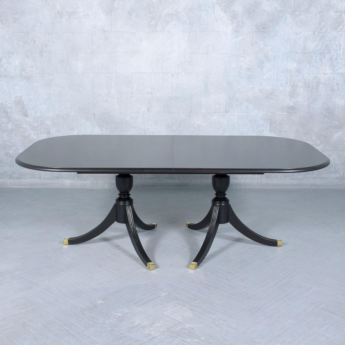 Early 20th Century Antique George III Mahogany Extendable Dining Table with Ebonized Finish
