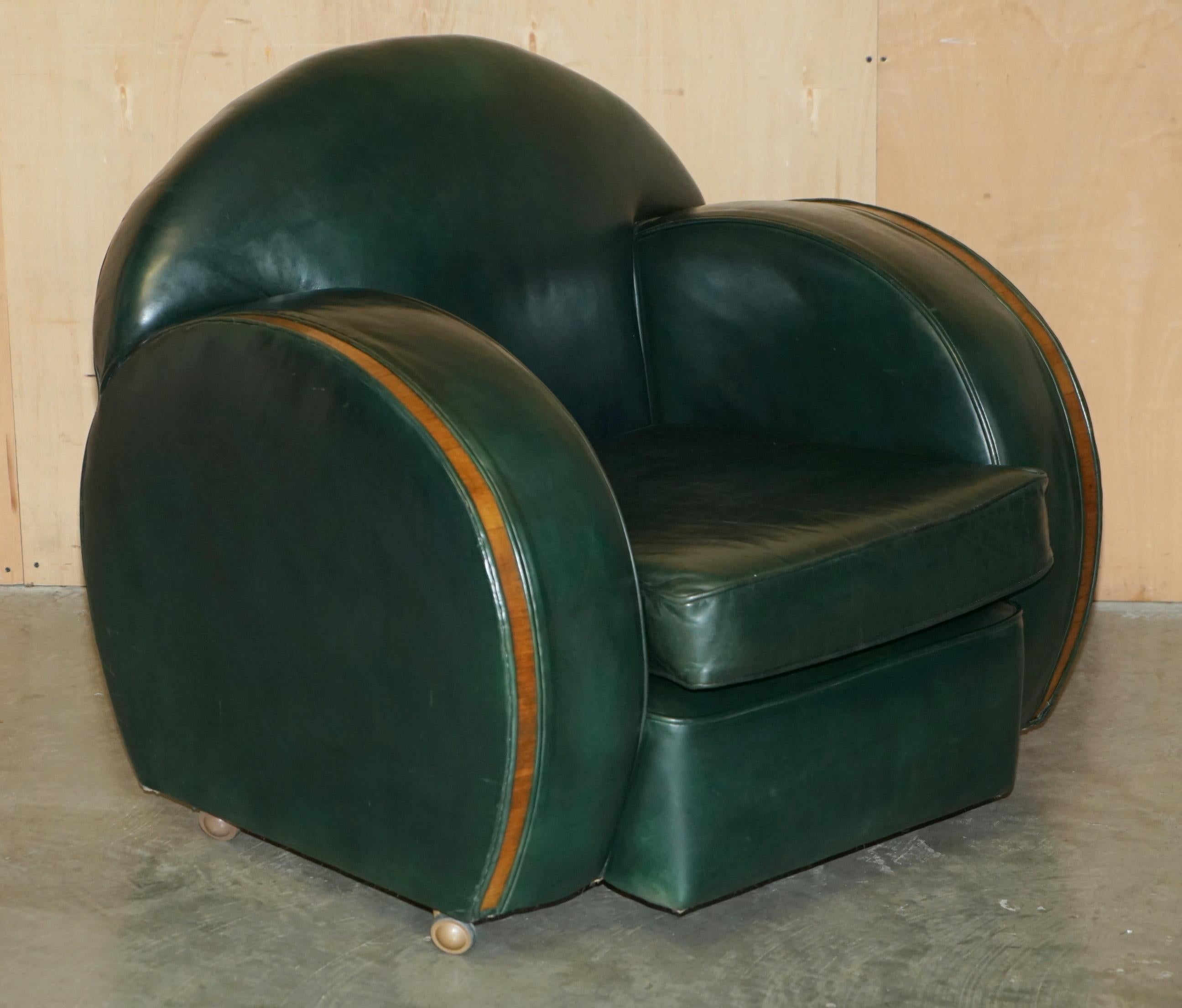 STUNNING ANTiQUE GREEN LEATHER ART DECO SOFA & ARMCHAIR THREE PIECE SUITE For Sale 3