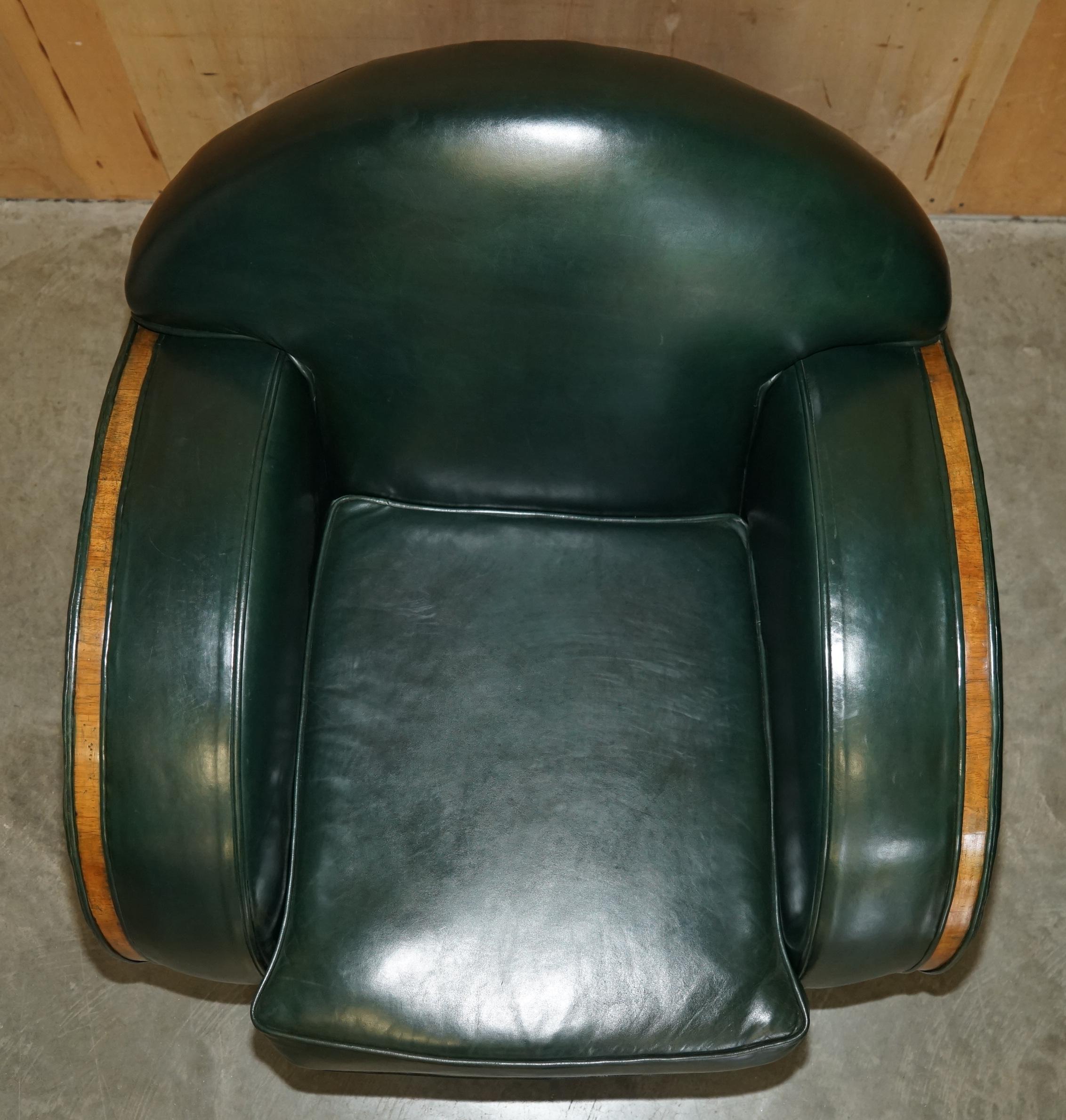 Hand-Crafted STUNNING ANTiQUE GREEN LEATHER ART DECO SOFA & ARMCHAIR THREE PIECE SUITE For Sale