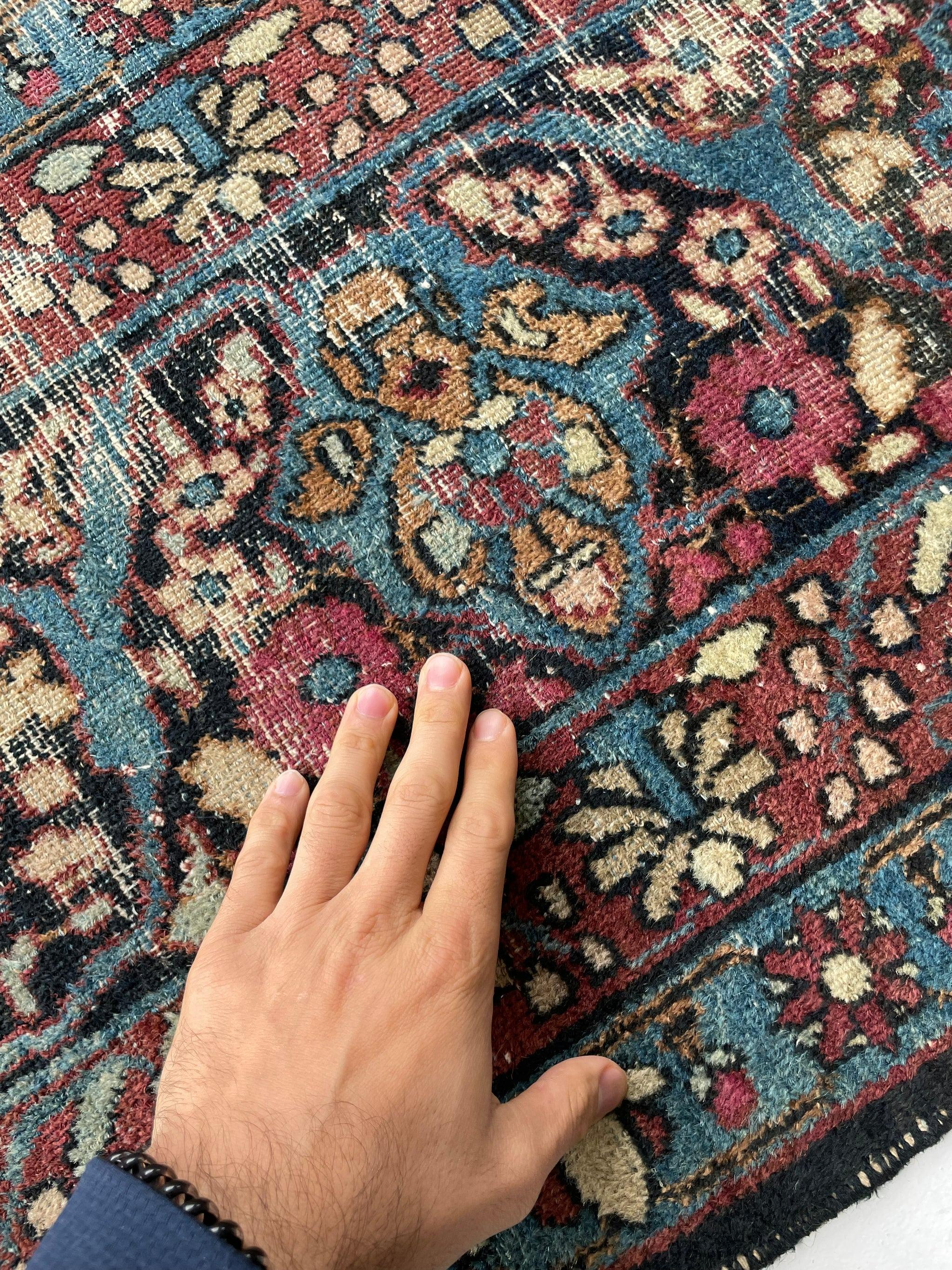 Superbe tapis persan ancien Kermanshah-Lavar de couleur unique, datant d'environ 1920 en vente 7