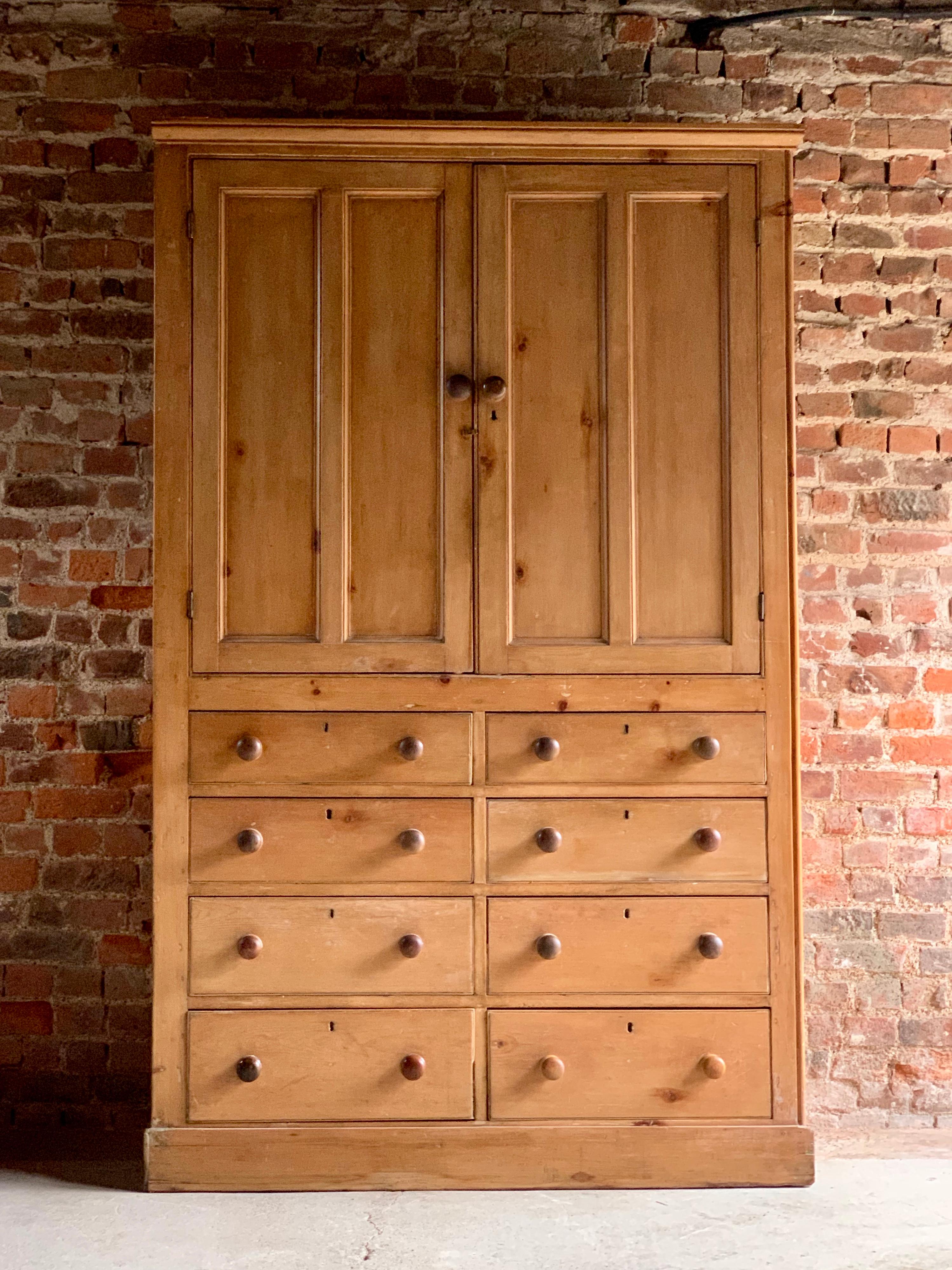 Stunning Antique Pine Housekeepers Cupboard Very Large, circa 1890, 19th Century 2