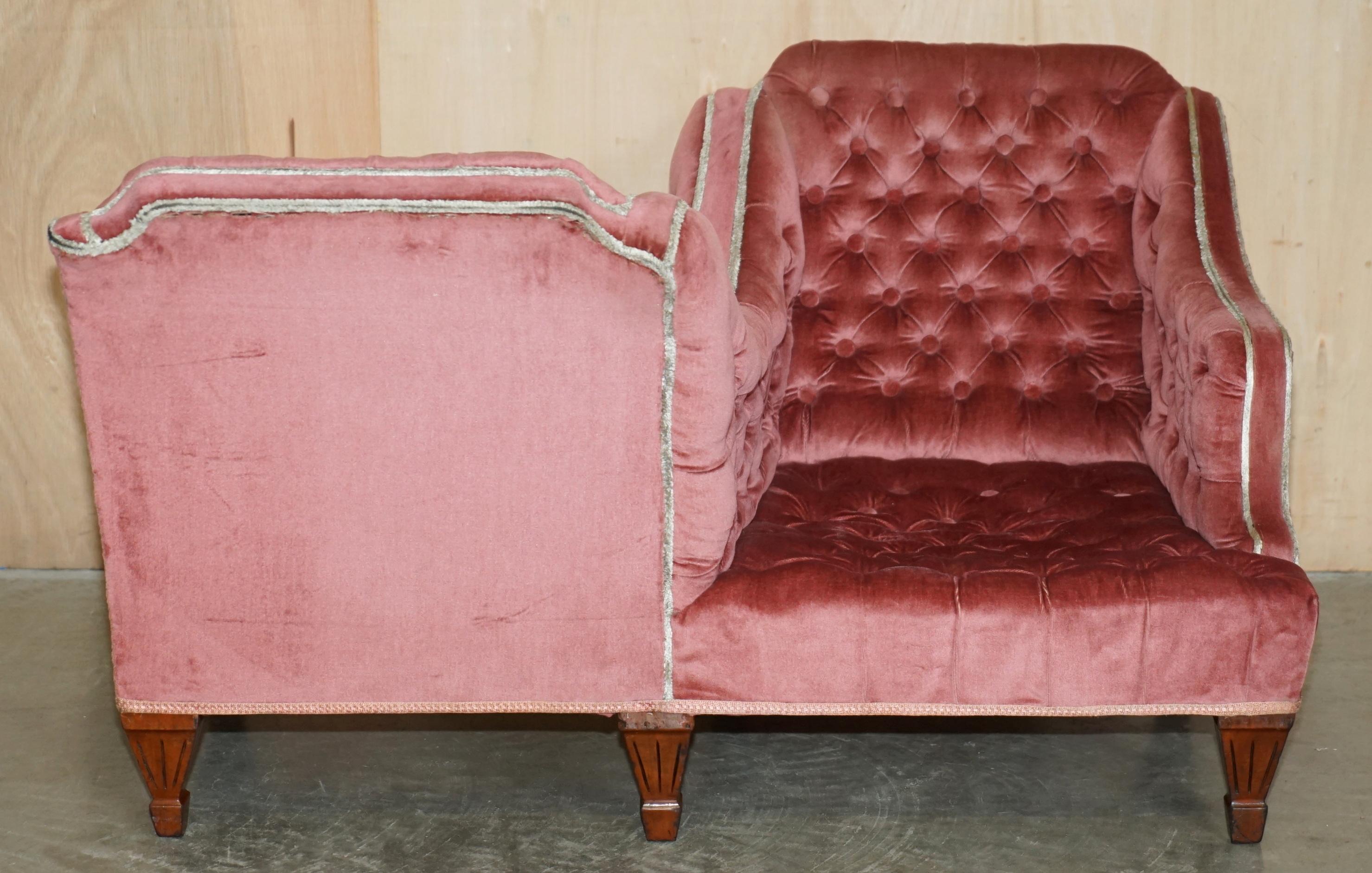 STUNNING ANTiQUE REGENCY CHESTERFIELD TUFTED „TETE A TETE“ CONVERSATION SOFA im Angebot 7