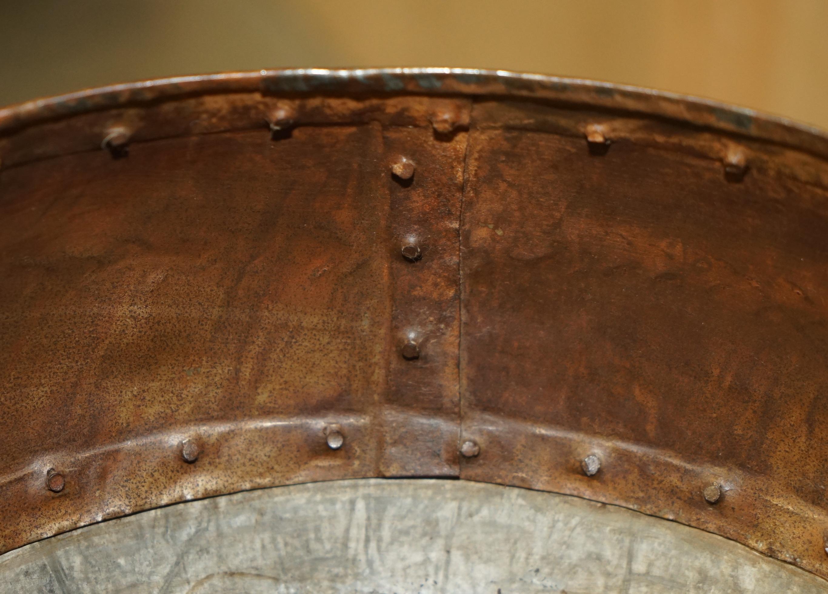 European STUNNING ANTIQUE SUPER DECORATiVE HAND HAMMERED BOWL IDEAL FOR FRUIT OR PUNCH For Sale
