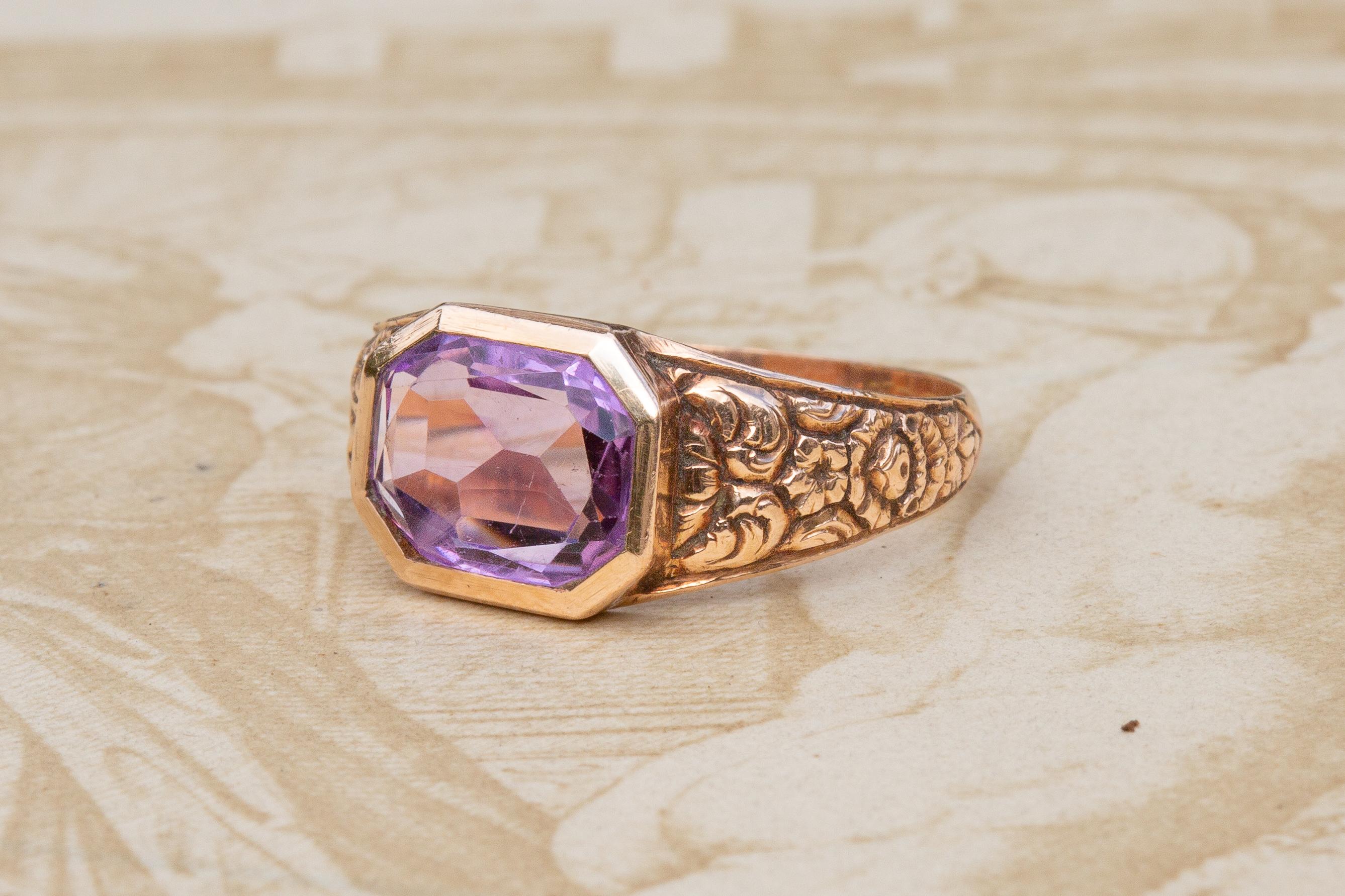 Late Victorian Stunning Antique Victorian 19th Century 14k Gold and Amethyst Ring