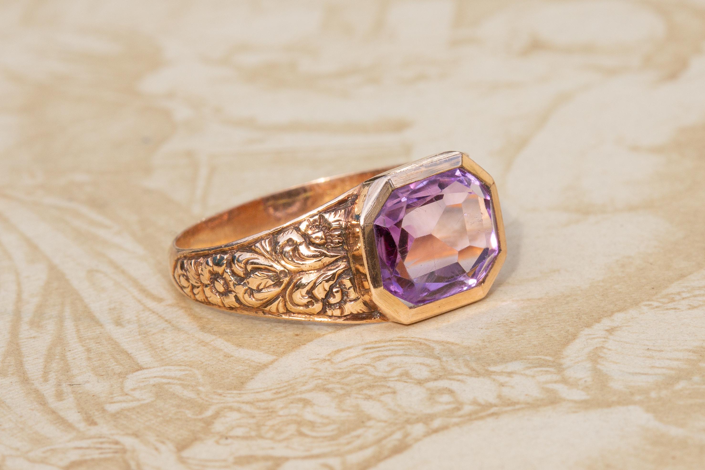 Women's or Men's Stunning Antique Victorian 19th Century 14k Gold and Amethyst Ring