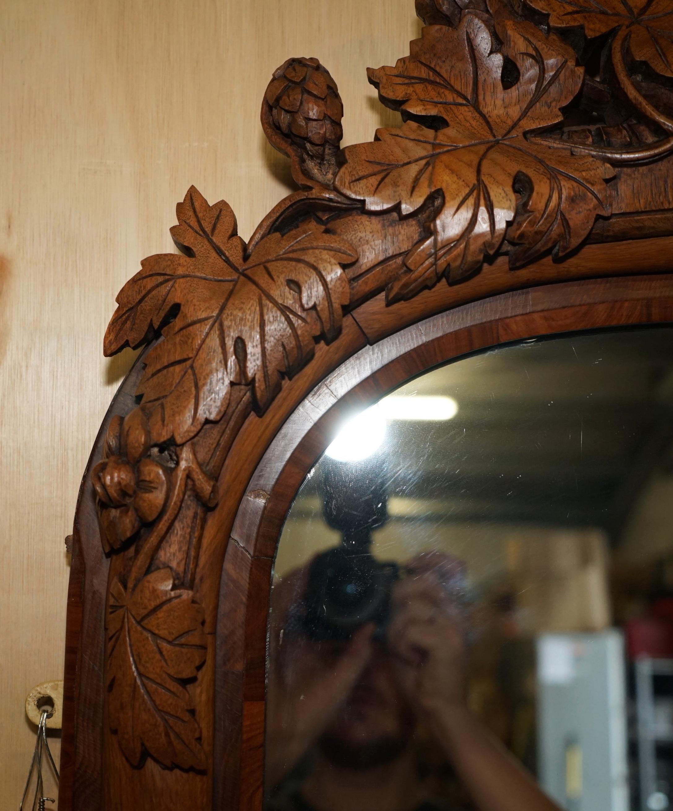 STUNNING ANTIQUE ViCTORIAN HAND CARVED CIR 1860 AMERICAN EAGLE OVERMANTLE MIRROR For Sale 1