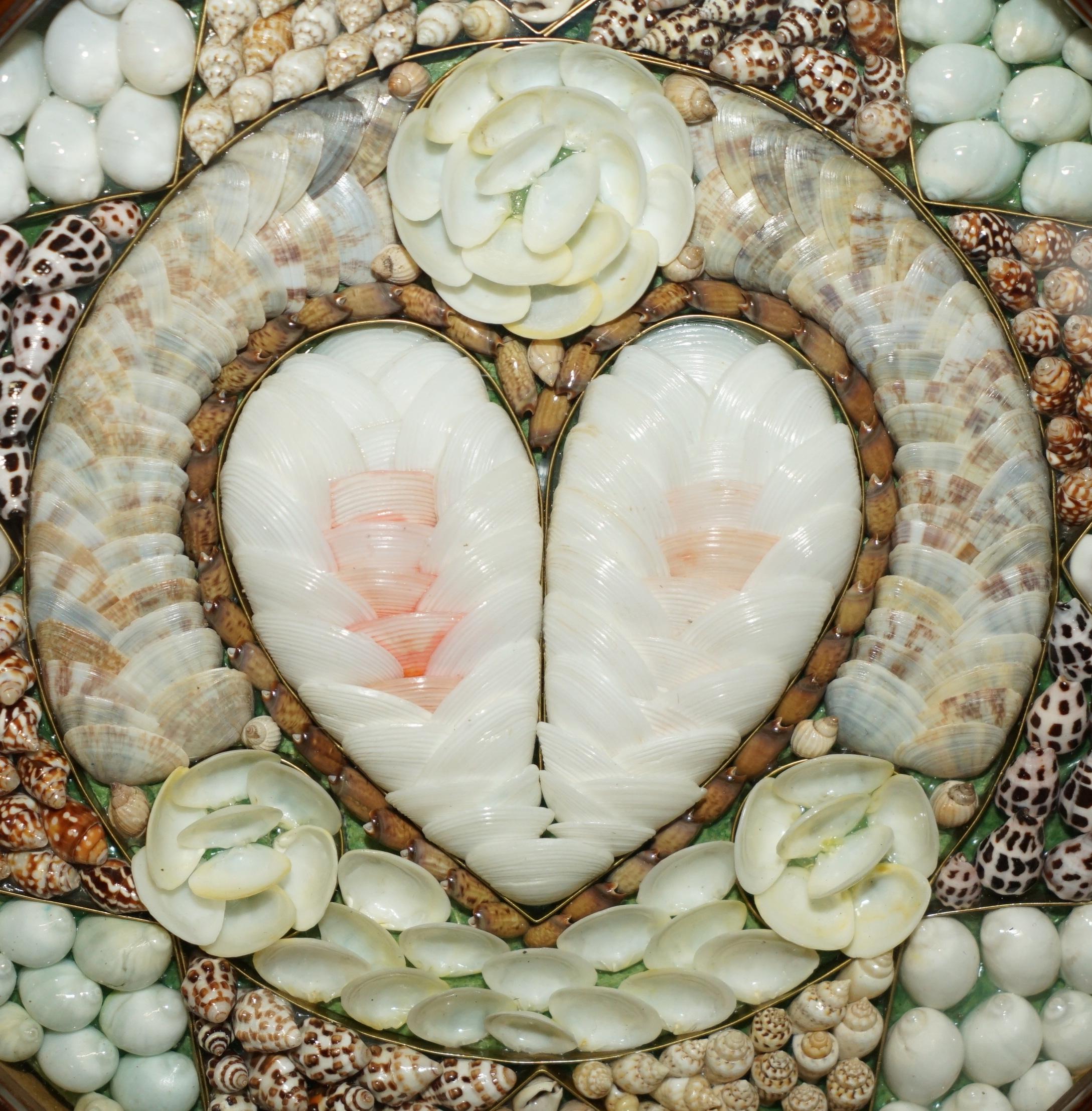 STUNNiNG VINTAGE SAILORS STYLE VALENTINE SHELL DISPLAY CASE WALL ART ...